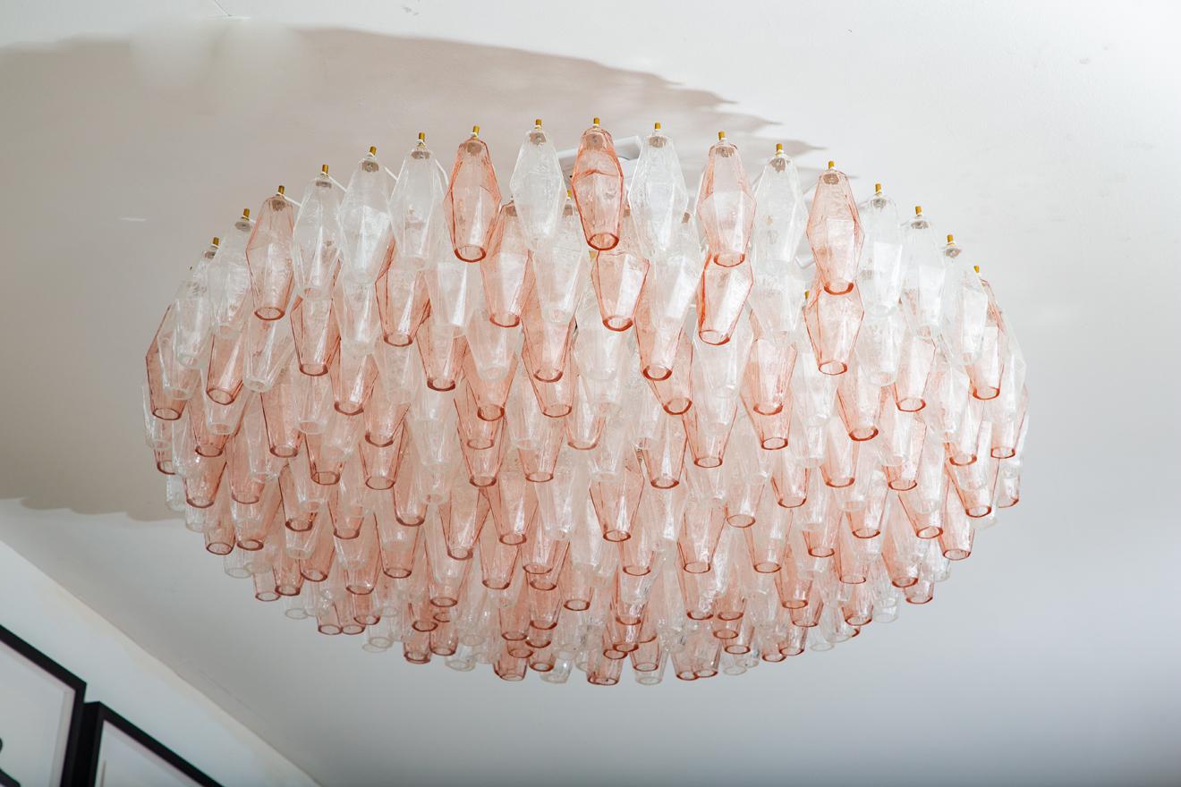 Murano blown glass clear and pink Poliedri chandelier 
 It can be flush mounted or hang on a chain with canopy.
 Measures: 40
