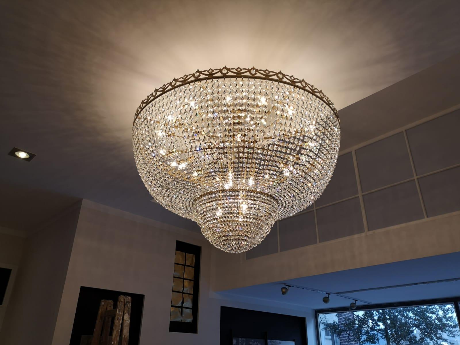 Lámpara de Cristal Bajo Enorme Empotrable Imperio Gran Lámpara Palacio Chateau Lustre Alemán en venta