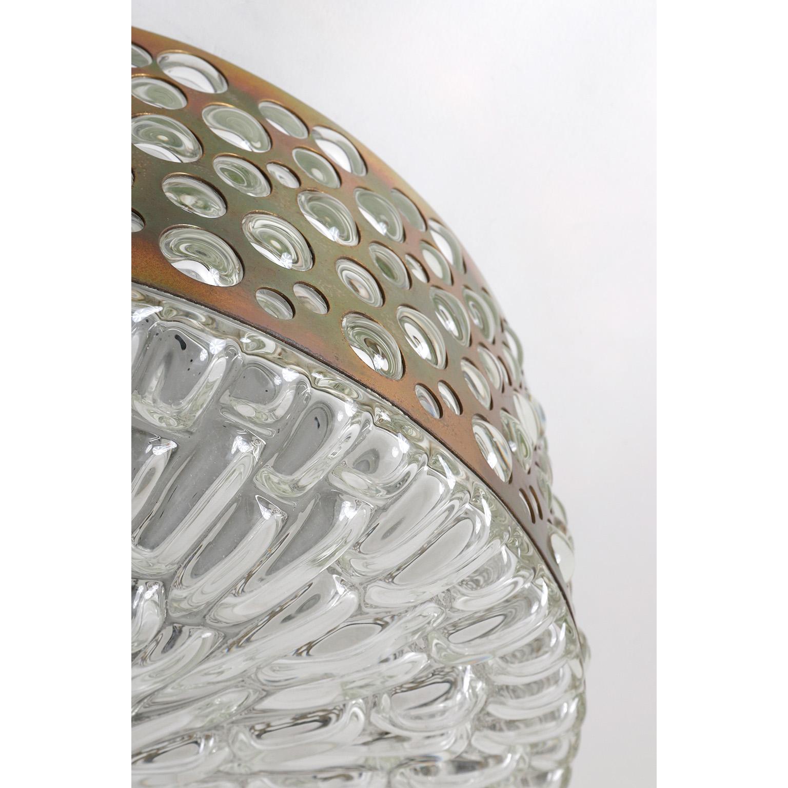 Verre brun Lights affleurantes de Rupert Nikoll, verre texturé et laiton patiné, 1960 en vente