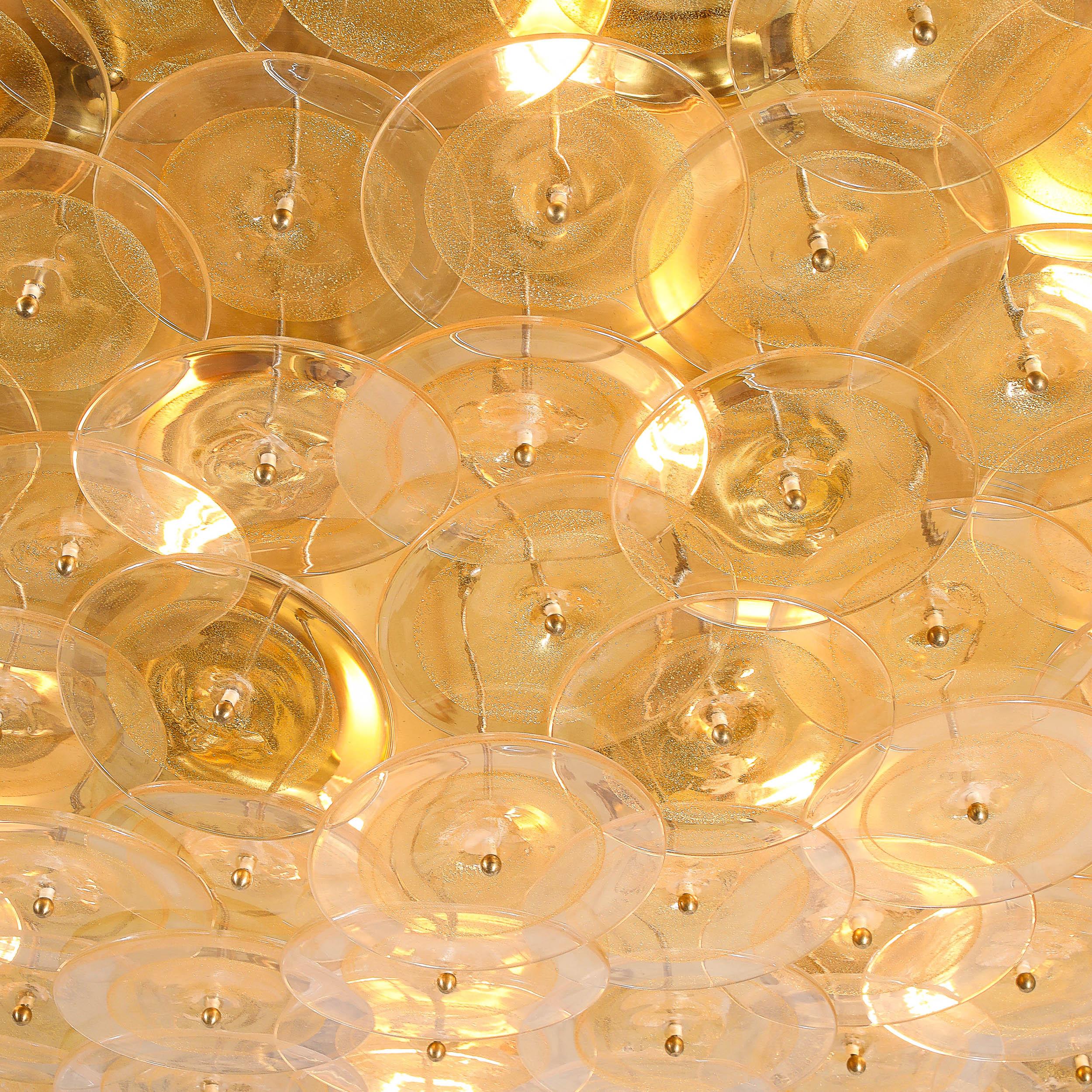 Lustre à disques de Murano en verre doré et transparent et laiton brossé en vente 2