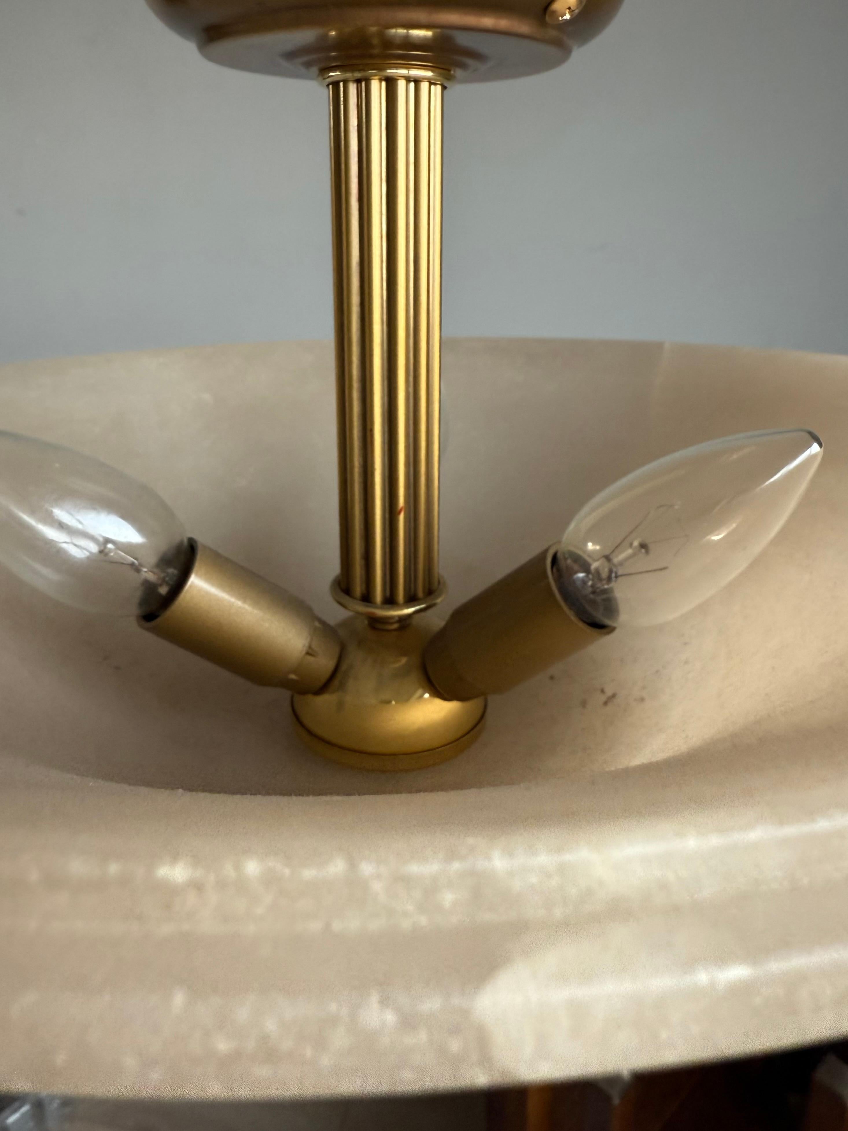 italien Encastré / Suspension avec abat-jour en albâtre, tons crème chauds, années 1990 en vente