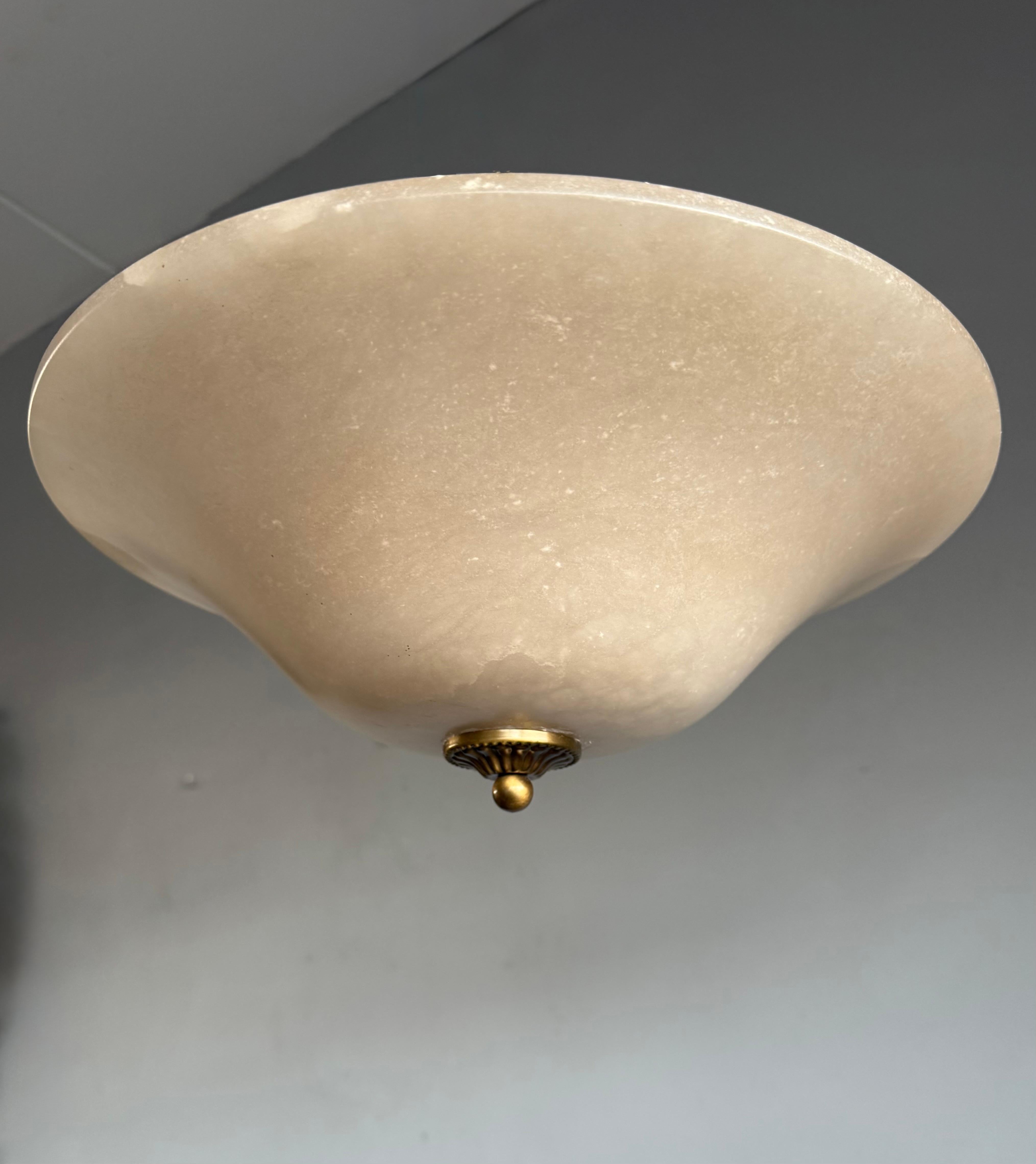 Encastré / Suspension avec abat-jour en albâtre, tons crème chauds, années 1990 en vente 1