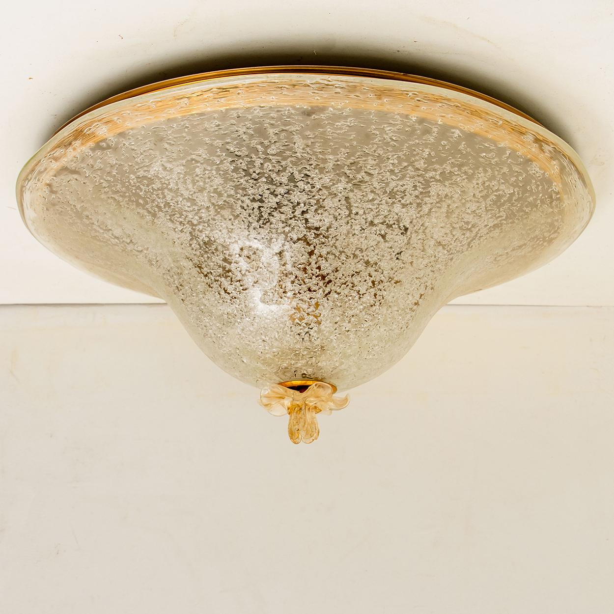 Flush Mount with Clear and Gold Brown Murano Glass by Barovier & Toso, Italy In Good Condition For Sale In Rijssen, NL