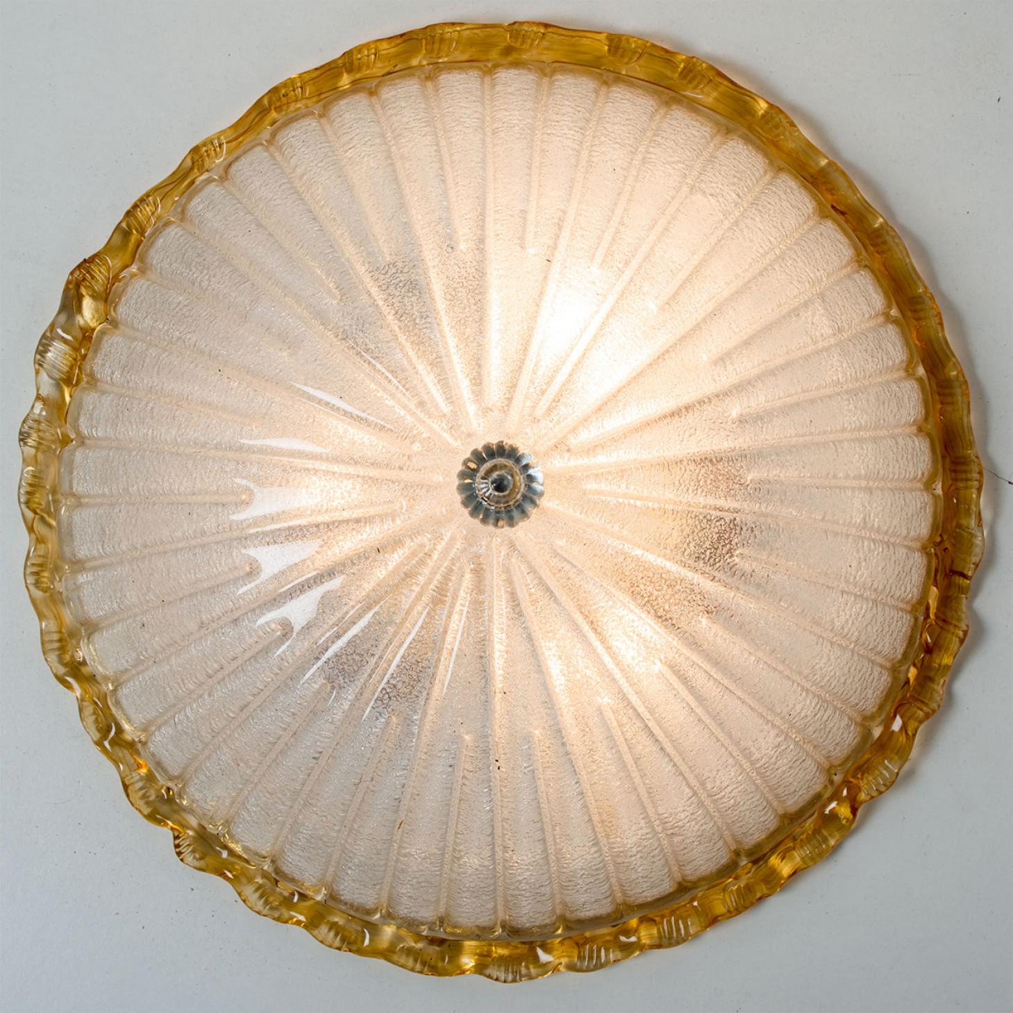 Flush Mount mit ockerfarbenem und klarem Murano Glas von Barovier & Toso, Italien im Zustand „Gut“ im Angebot in Rijssen, NL