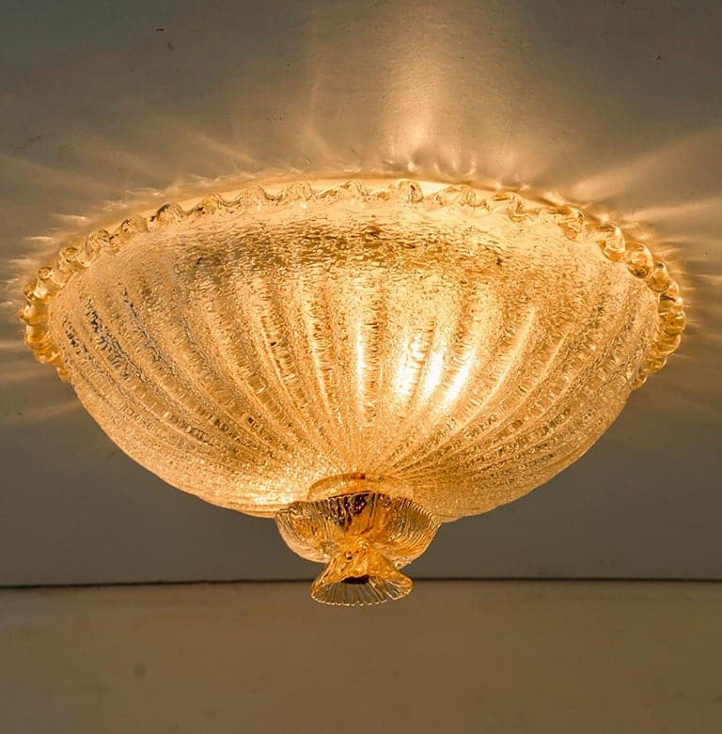 Monture encastrée rose saumon et verre de Murano transparent, Italie en vente 5