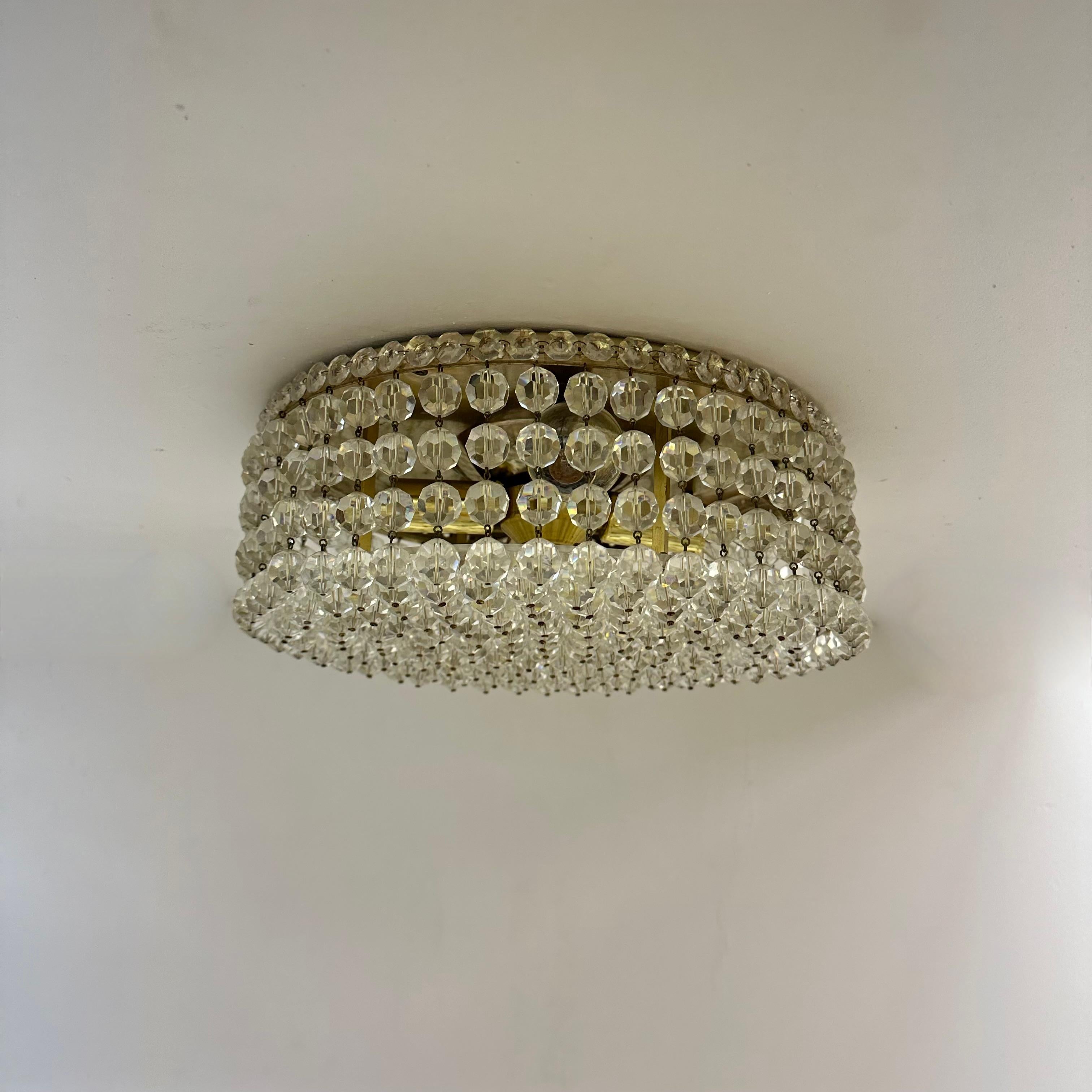 Montaje empotrado con cristales Swarovski , años 70 en venta 5