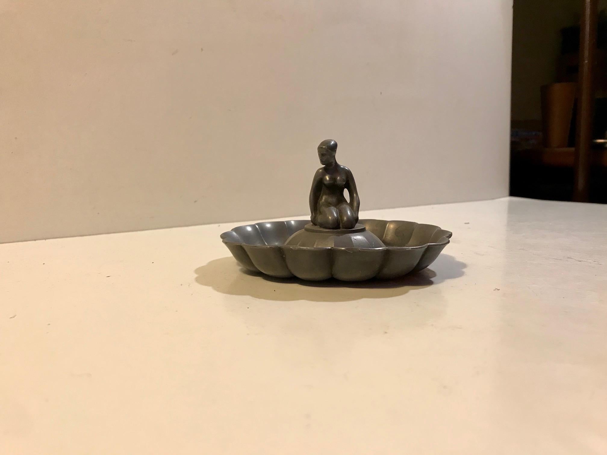 Mid-20th Century Fluted Art Deco Dish in Pewter by Just Andersen, 1930s