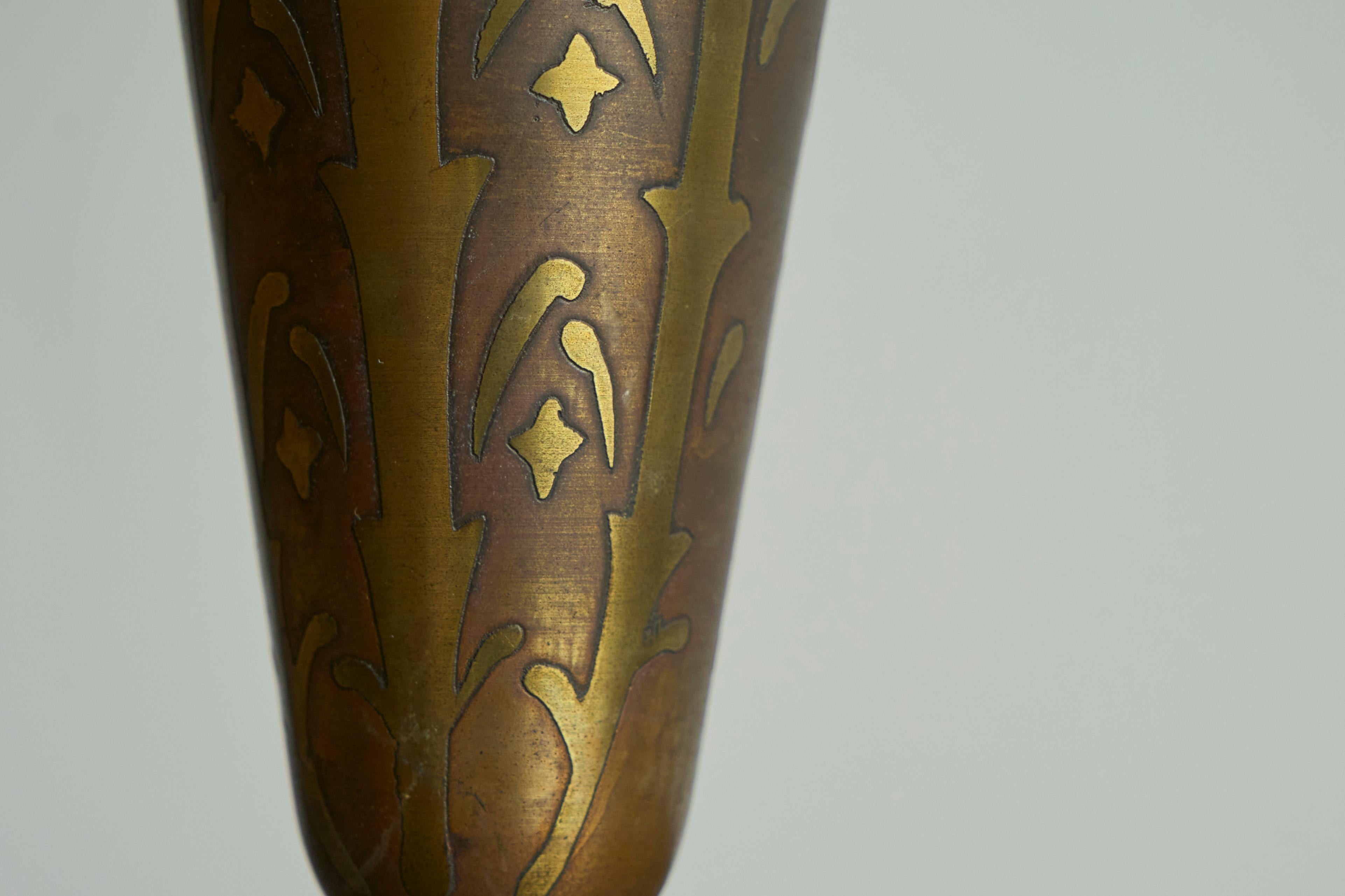 Fluted Art Deco Vase in Patinated Metal and Brass 1930s In Good Condition For Sale In Meer, VAN