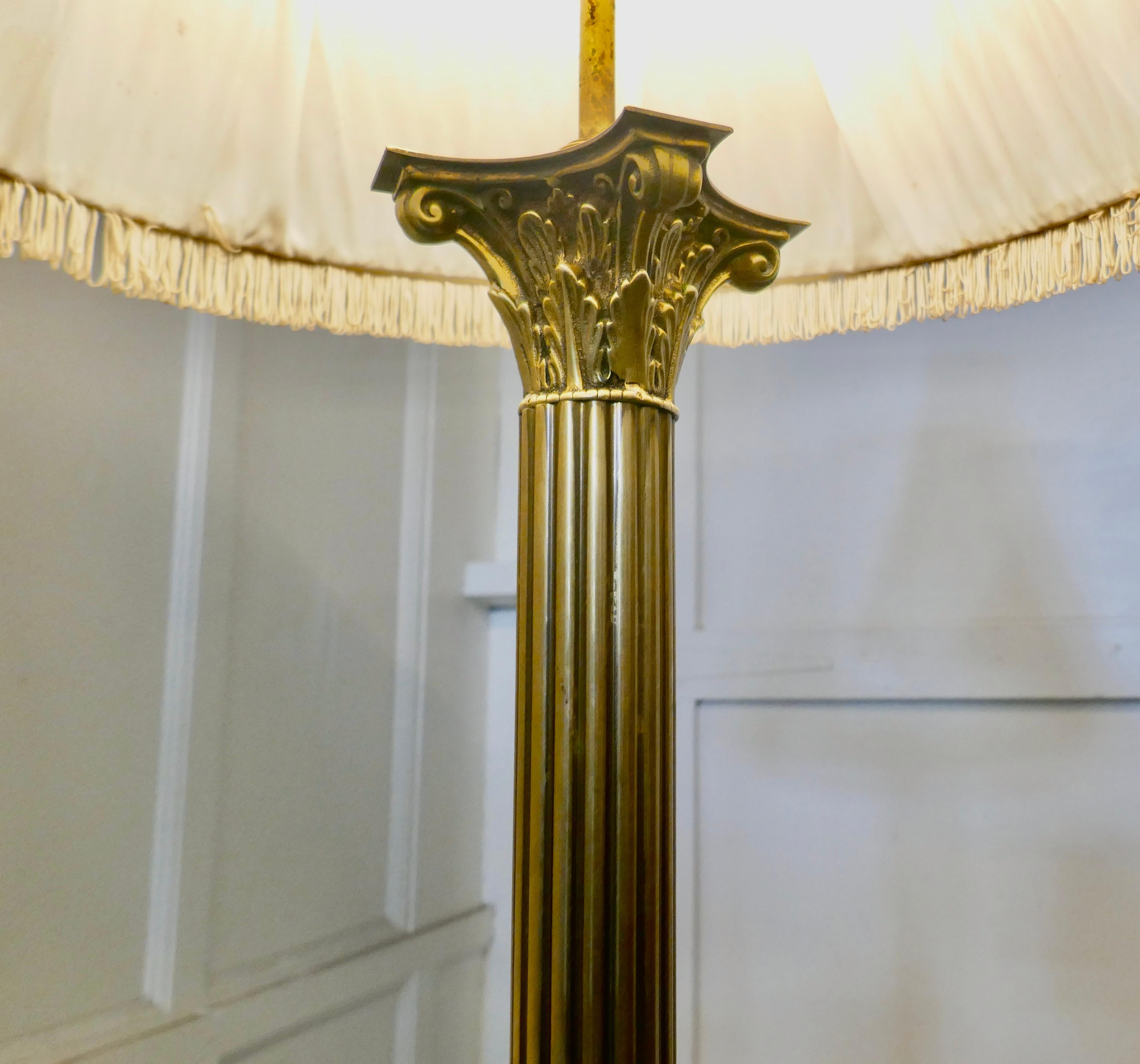 fluted floor lamp