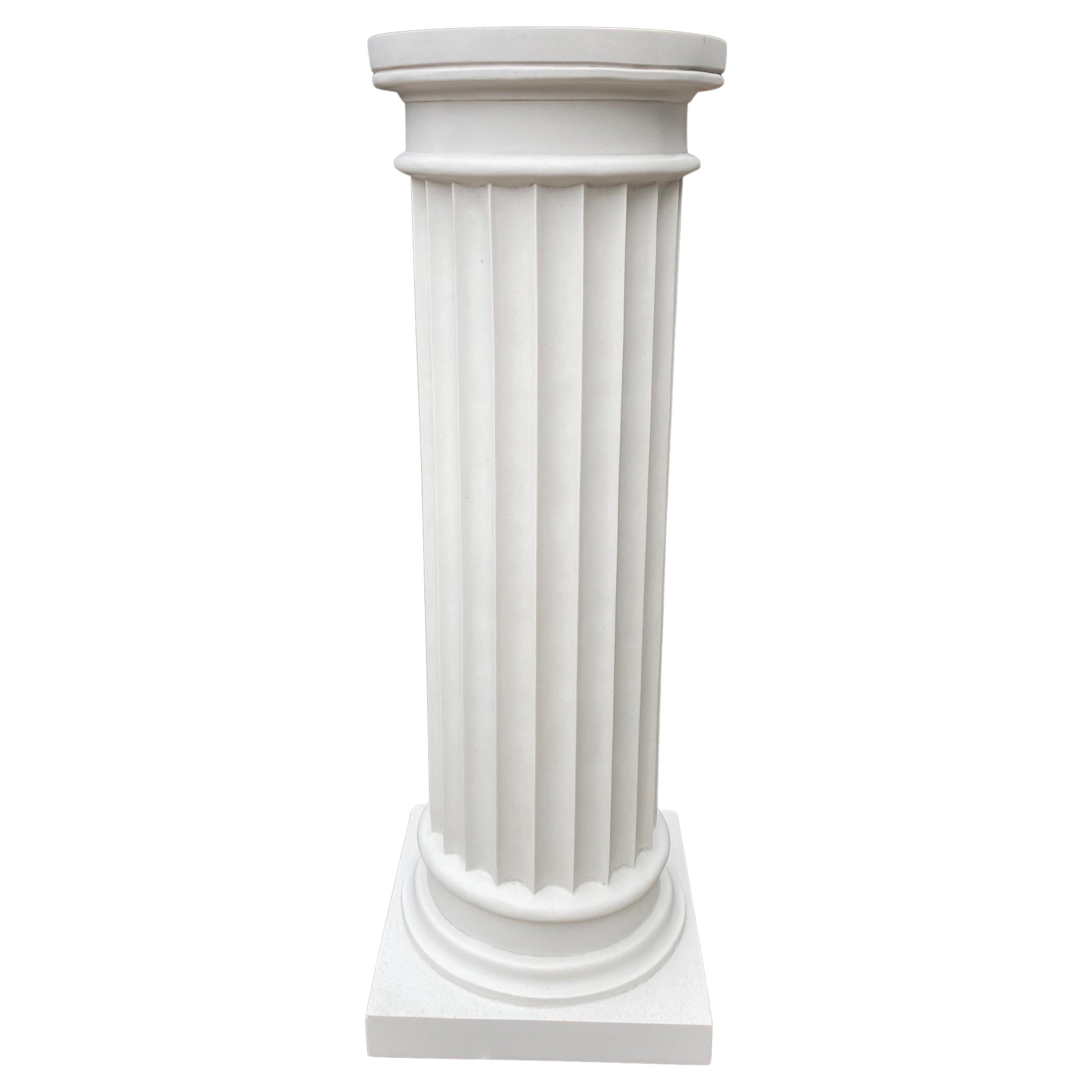 Colonna scanalata - Elemento architettonico classico del 20° secolo