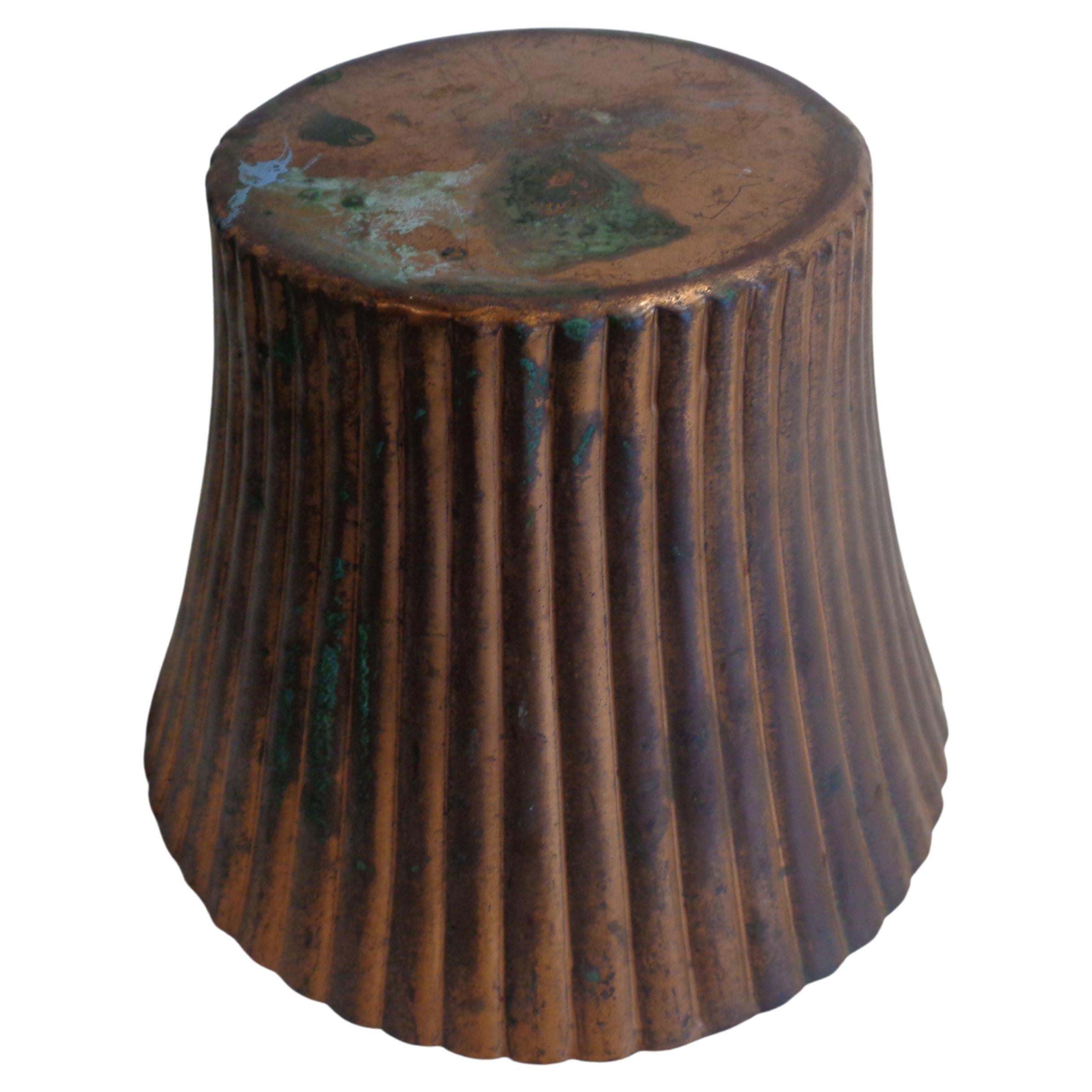 Cuivre Vase cannelé Chase Brass and Copper Company, années 1930 en vente
