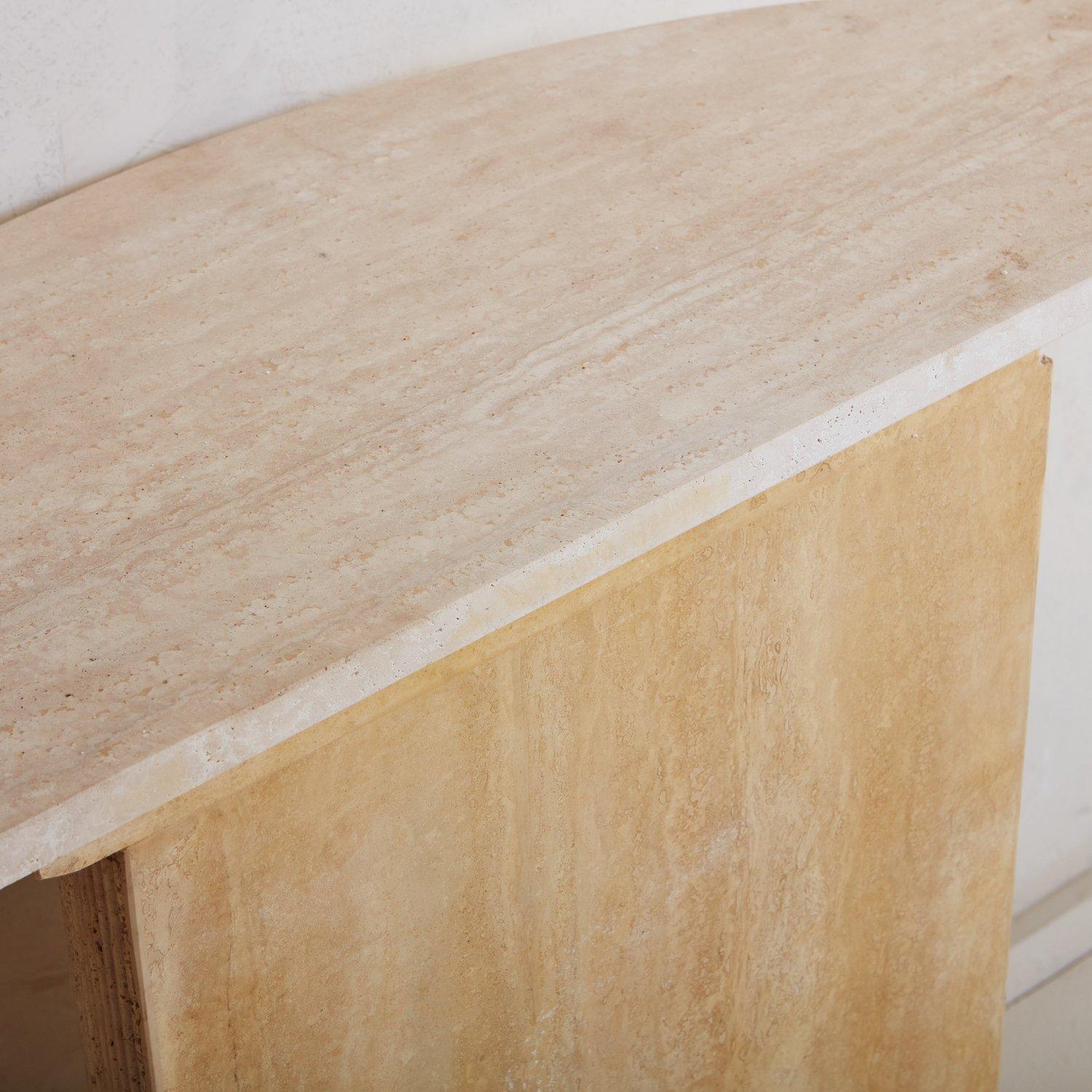 Fluted Demilune Travertine Console Table, Spain 20th Century In Good Condition In Chicago, IL