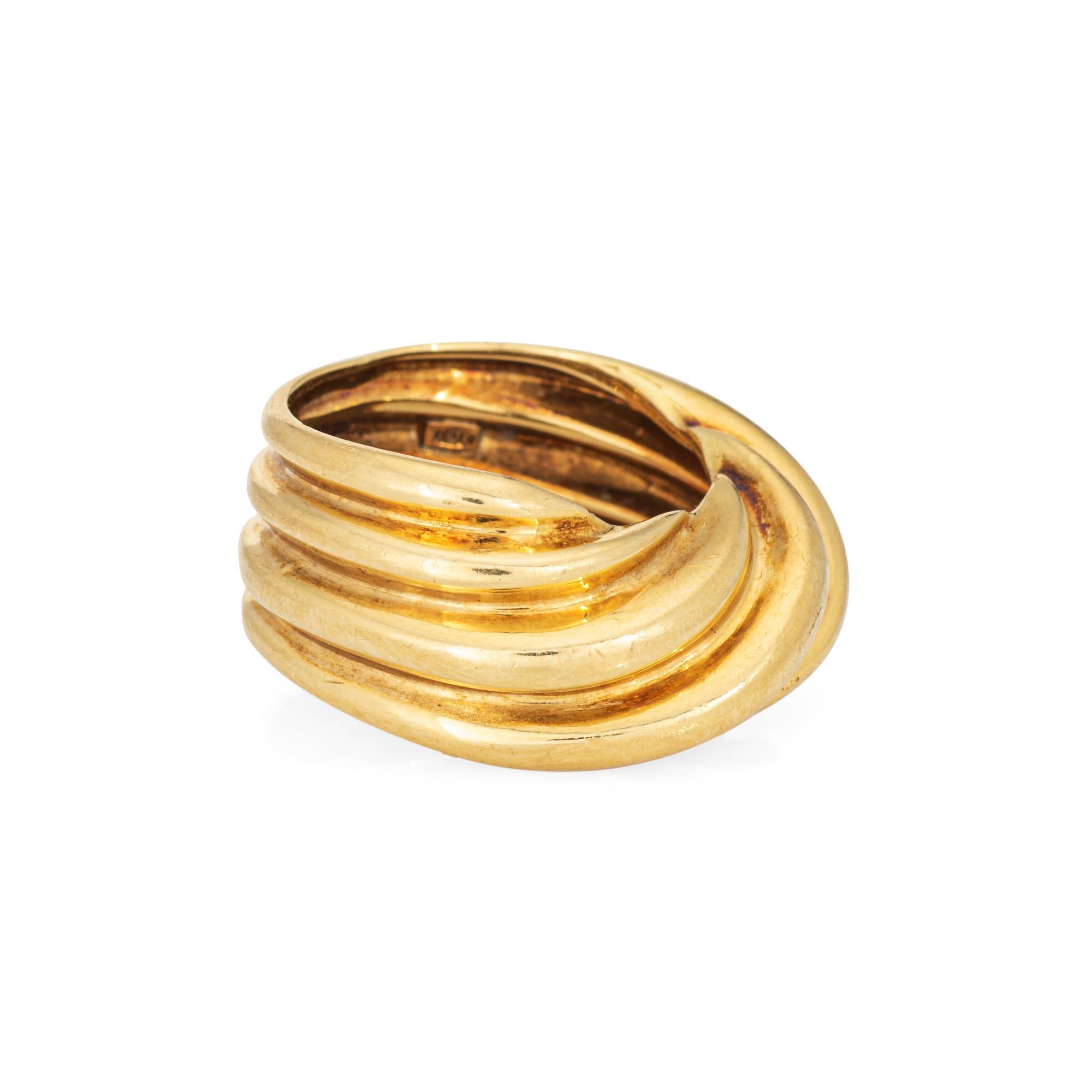 Moderno Anello a cupola scanalata Sz 6 Vintage in oro giallo 18k a banda larga Estate Jewelry in vendita