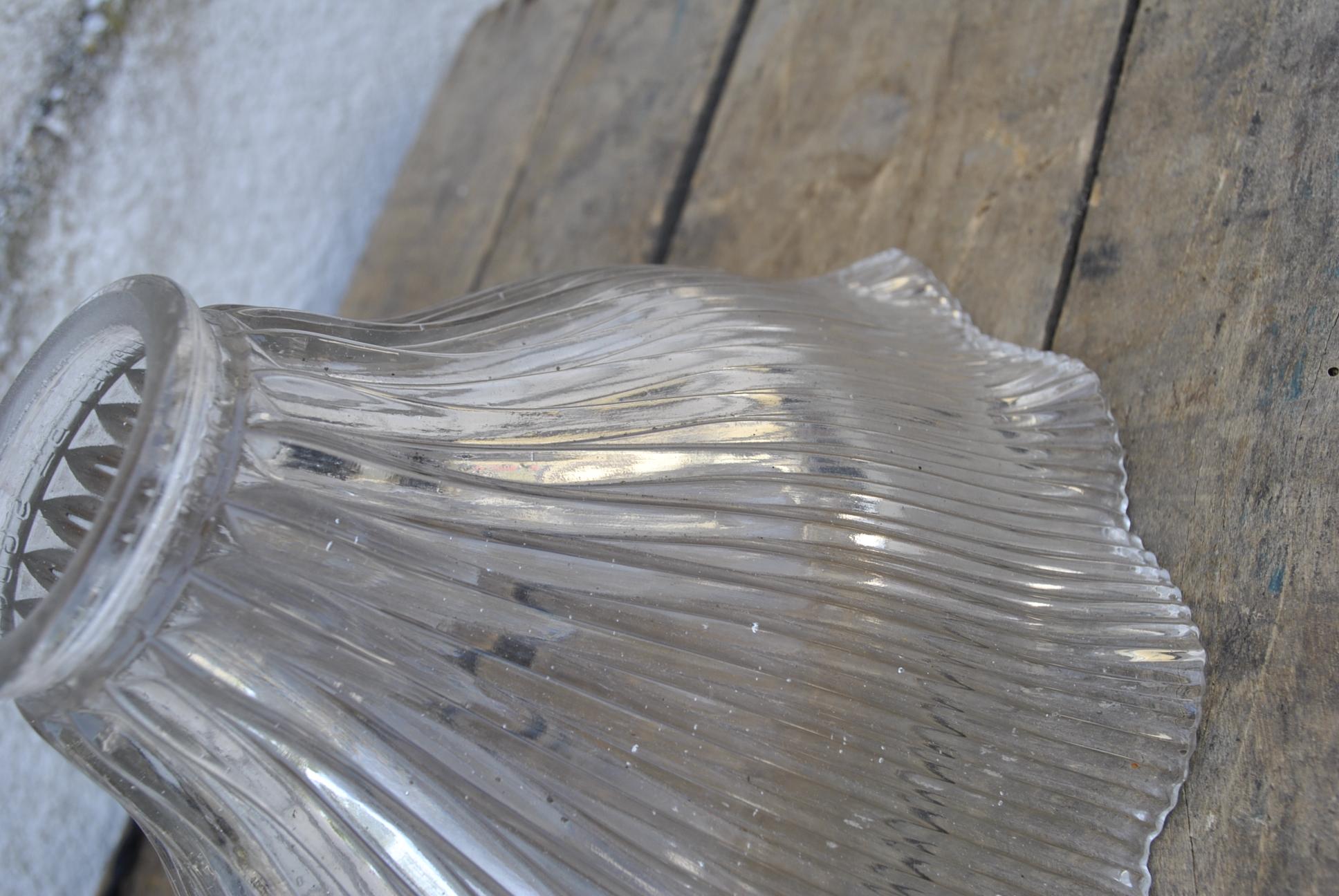 Fluted Glass Hanging Light by Holophane In Good Condition In Leuven, Vlaams Gewest