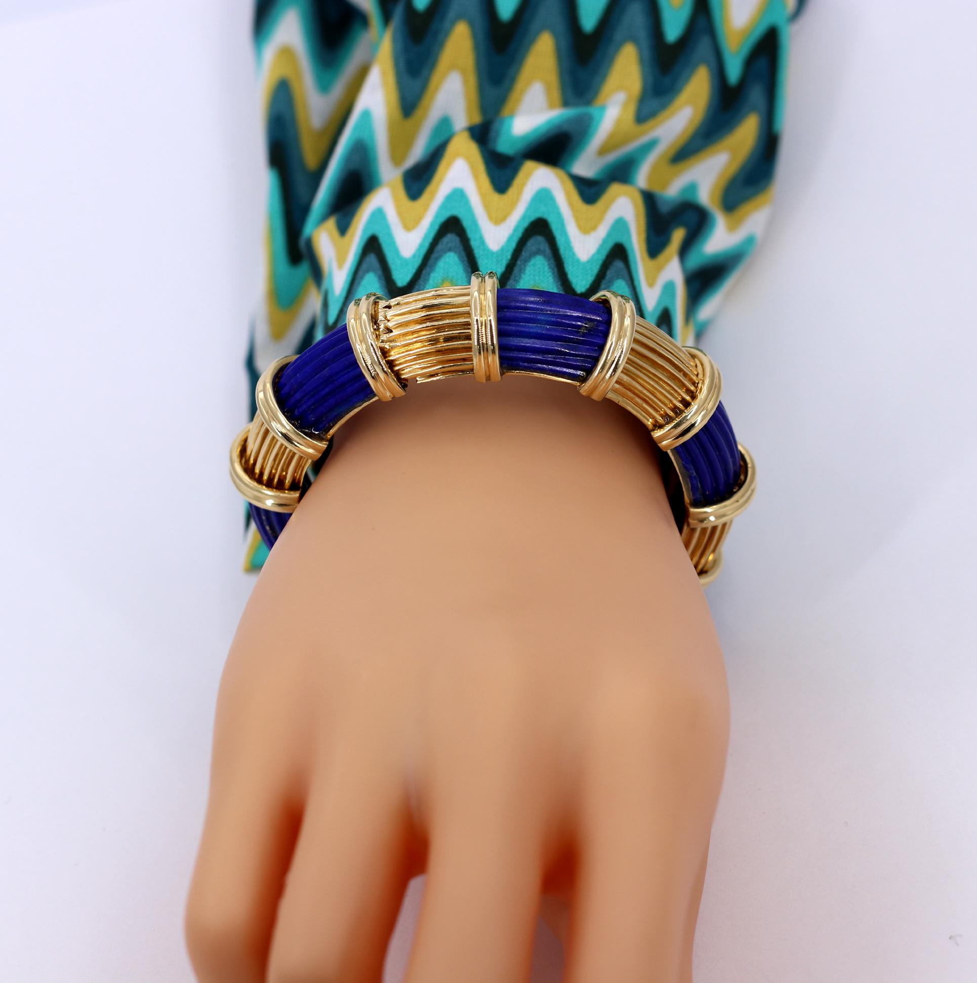 Women's Fluted Gold and Lapis Lazuli Bracelet