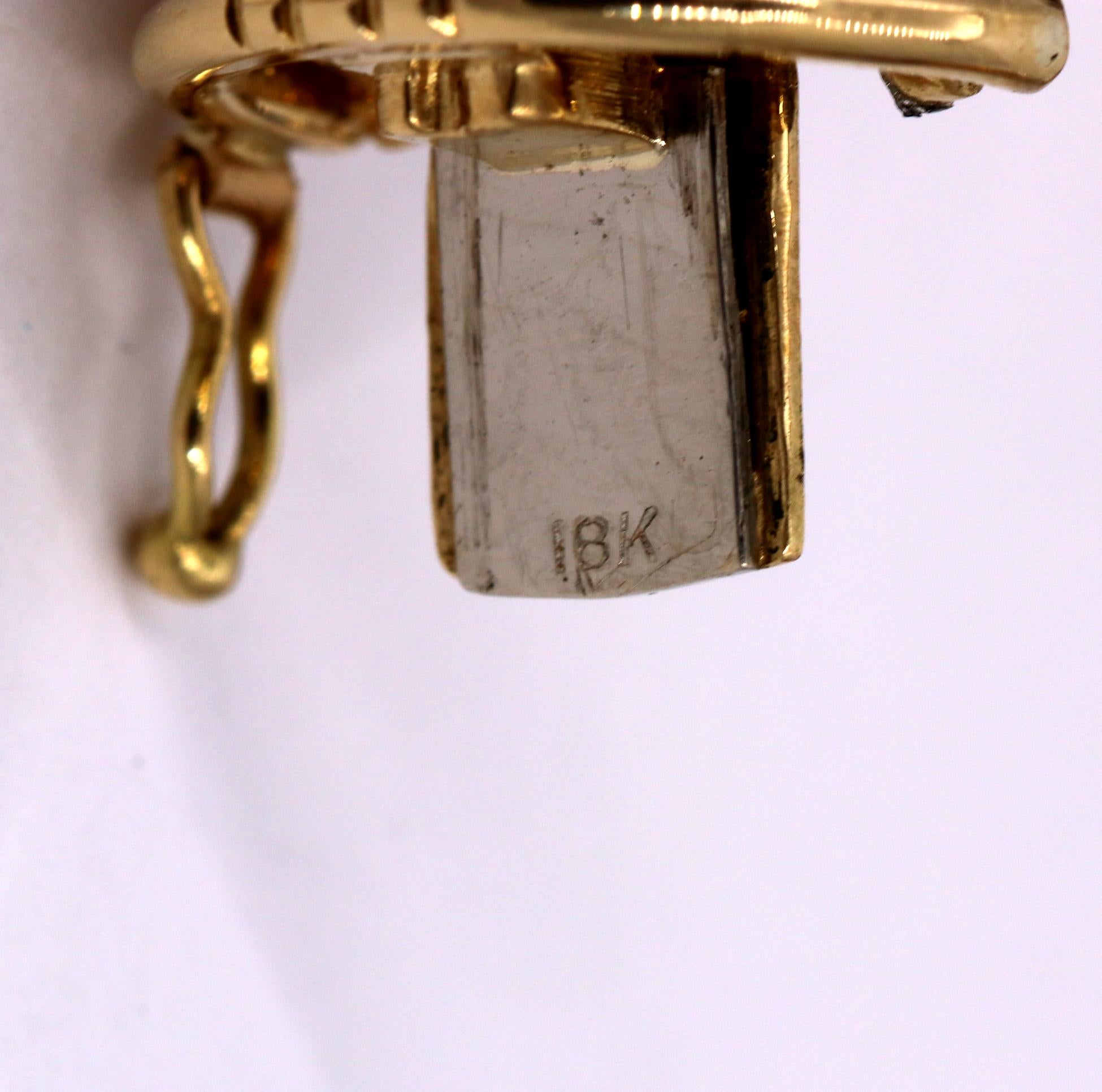 Fluted Gold and Lapis Lazuli Bracelet 2