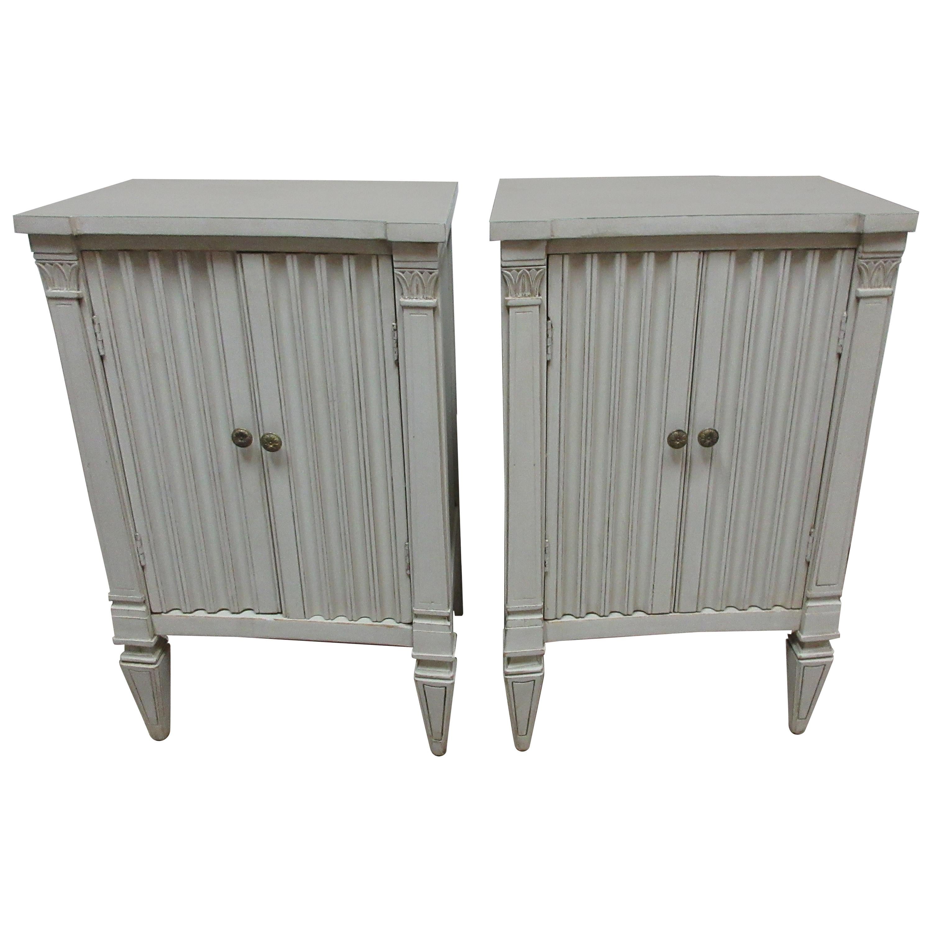 Fluted Gustavian Nightstands