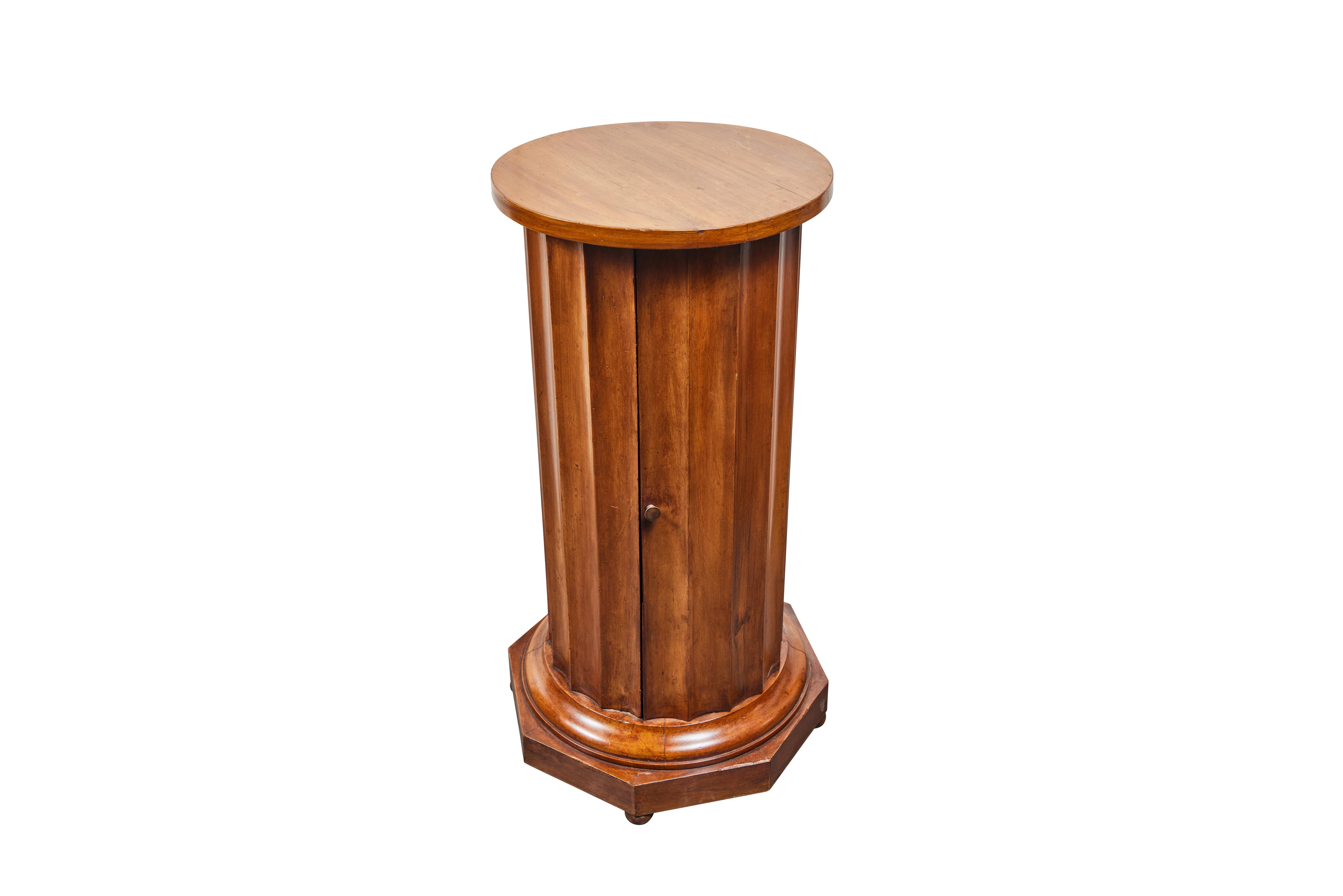 Fluted Pedestal Table For Sale