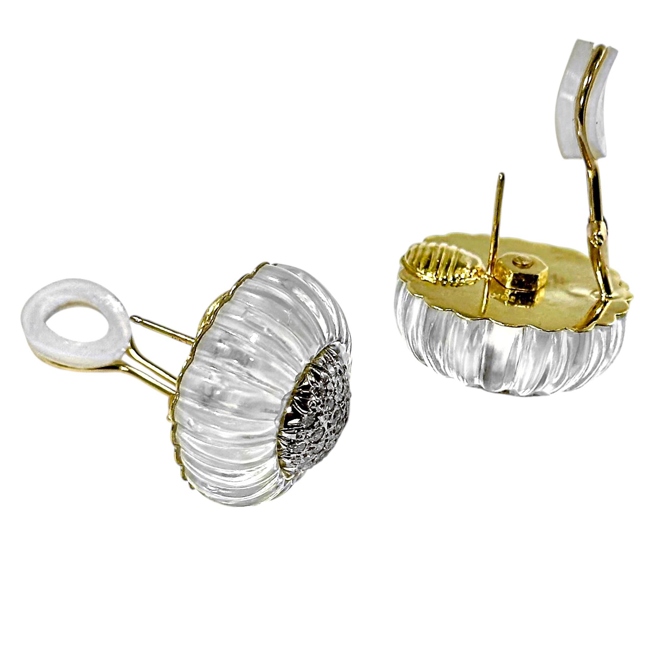 Geriffelte Ohrringe aus Bergkristall und Diamanten von Designer MAZ in 18K Gelbgold (Moderne) im Angebot