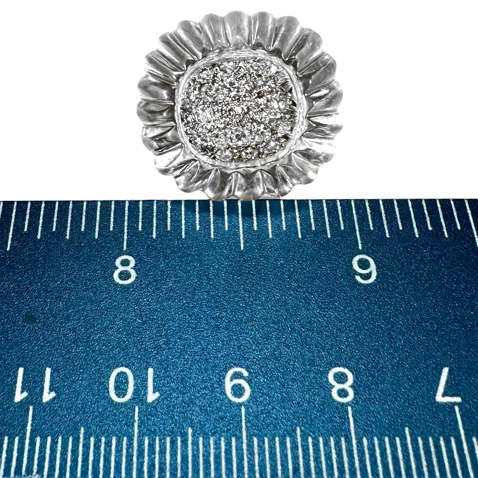 Geriffelte Ohrringe aus Bergkristall und Diamanten von Designer MAZ in 18K Gelbgold im Angebot 1