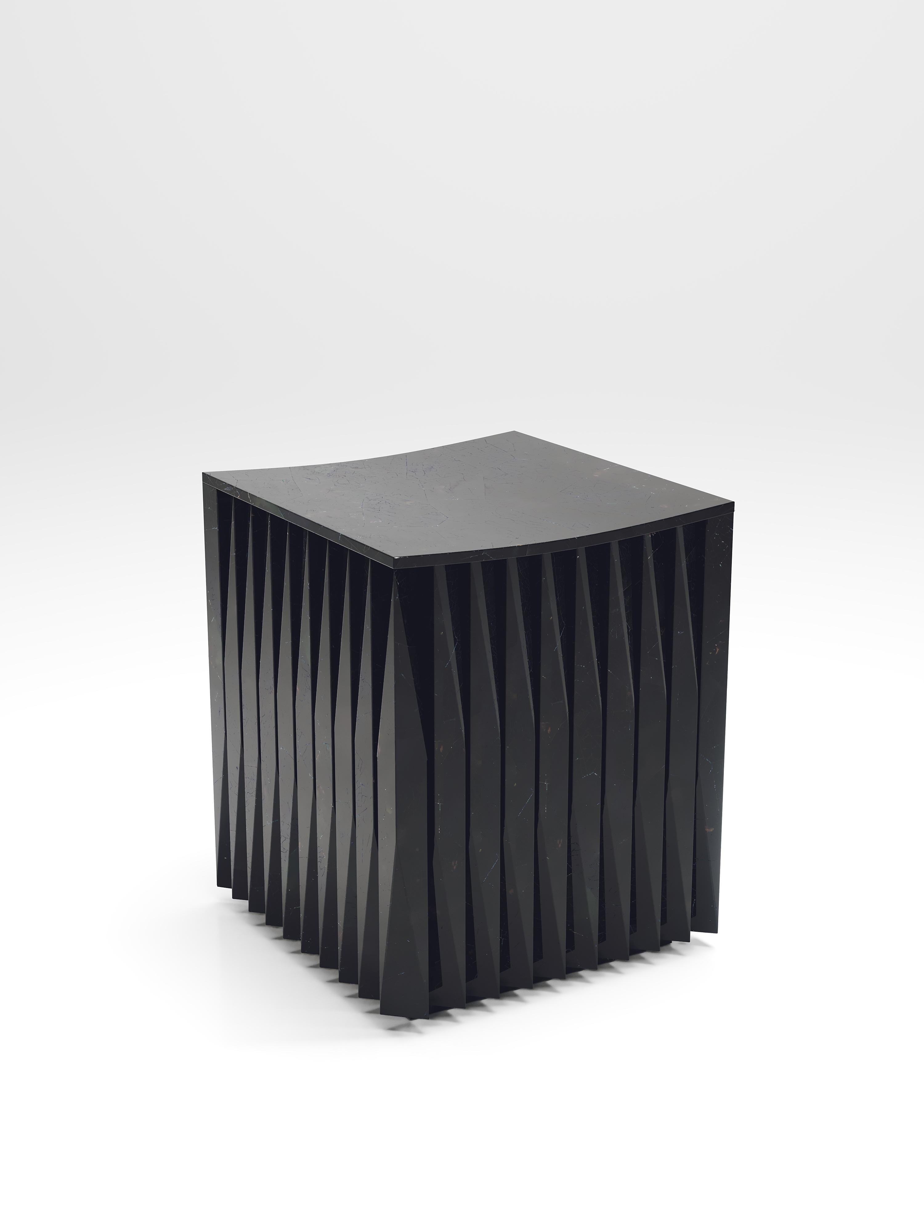 Meuble de rangement en galuchat cannelé R&Y Augousti en vente 1