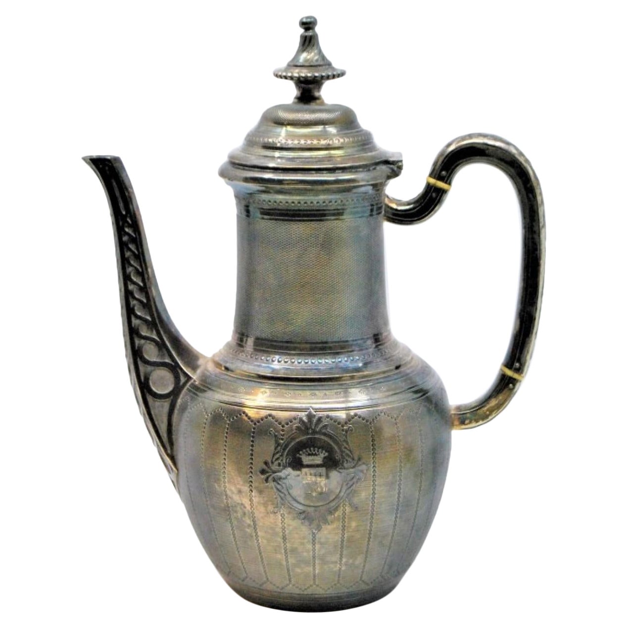 Geriffelte silberne Teekanne mit königlichen Insignien - Krone im Angebot
