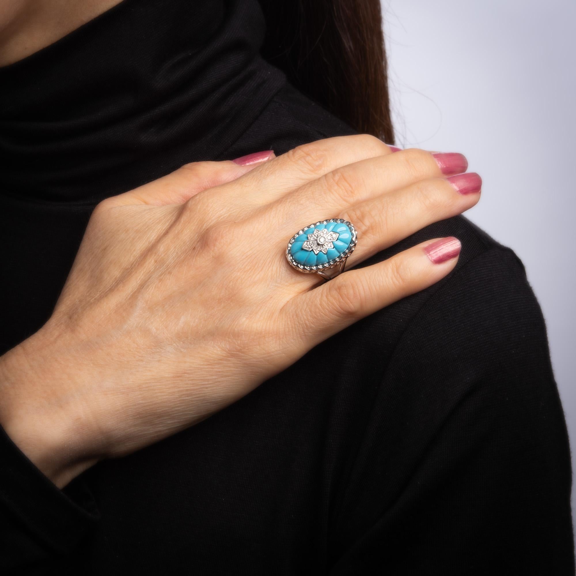 Women's Fluted Turquoise Diamond Oval Cocktail Ring Vintage 14 Karat Gold Fine Jewelry