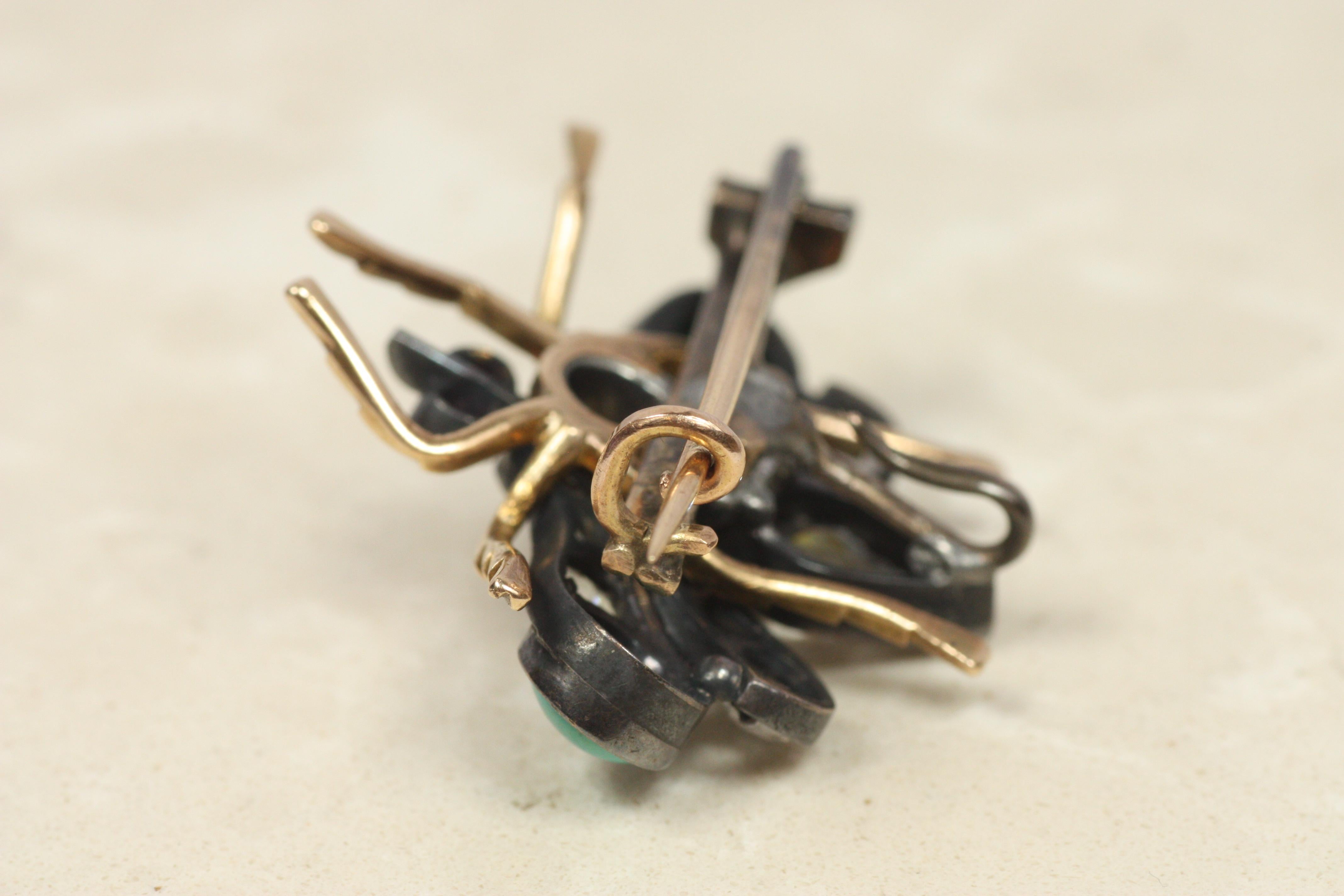 Fliegenbrosche um 1900 - Alte Mine & Diamanten im Rosenschliff, burmesische Rubine, Türkis im Angebot 4