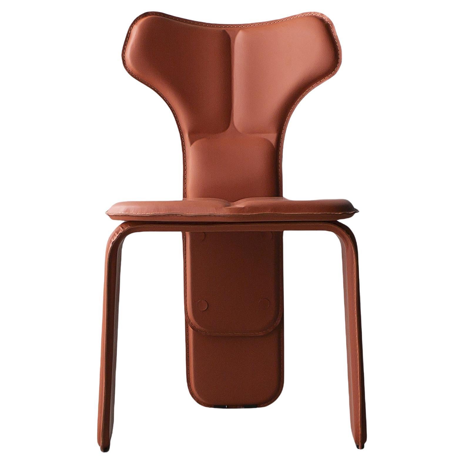 Fly chair in leather by Tiago Curioni, Brazilian contemporary design For Sale