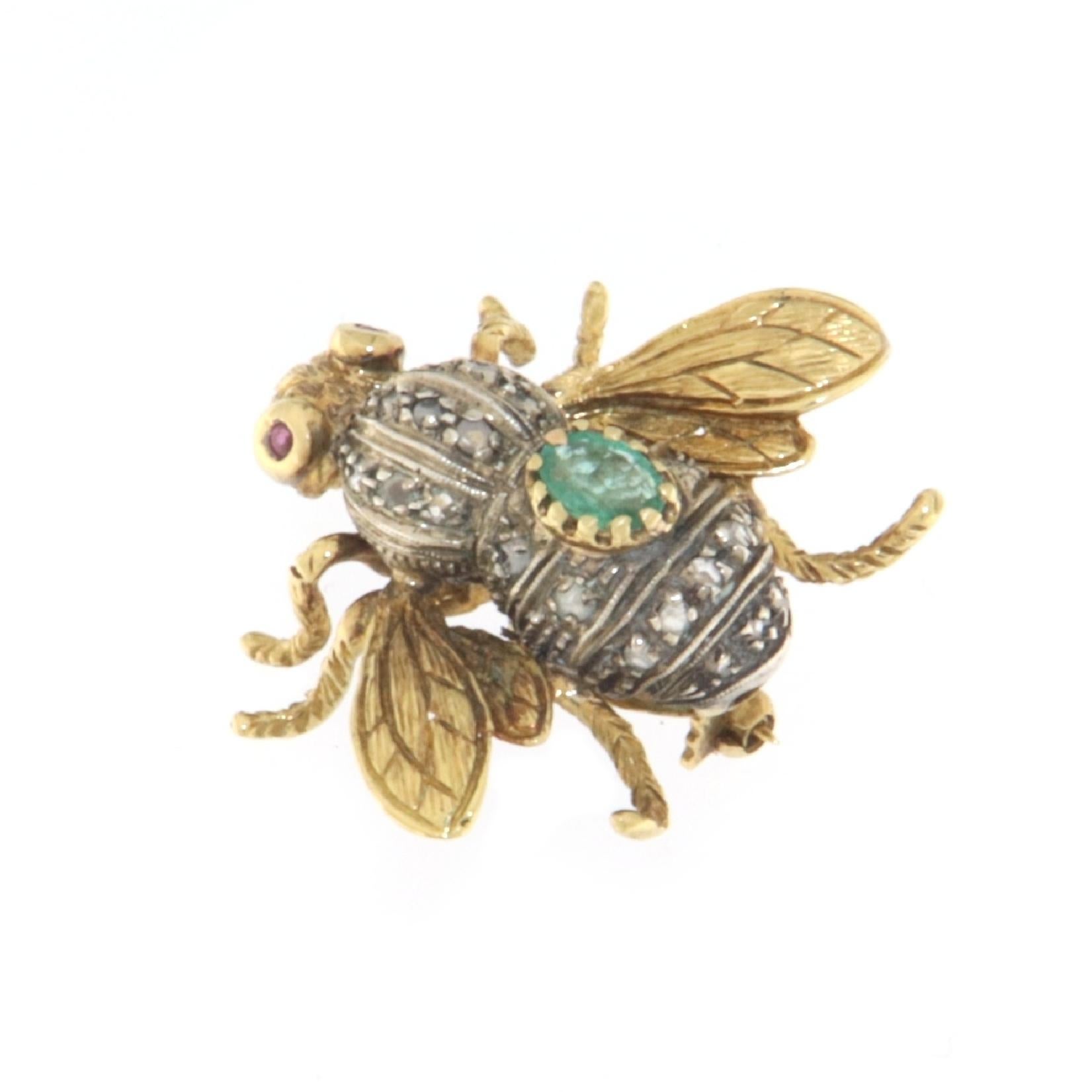Contemporary Fly Diamonds Emerald Rubies 18 Karat Yellow Gold Brooch For Sale