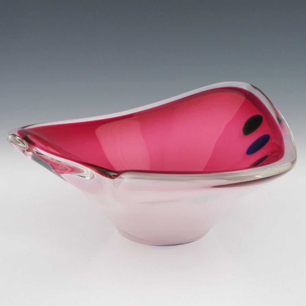 Swedish Flygsfors Rare Coquille Artists Palette Dish Designed by Paul Dedelv 1960 For Sale