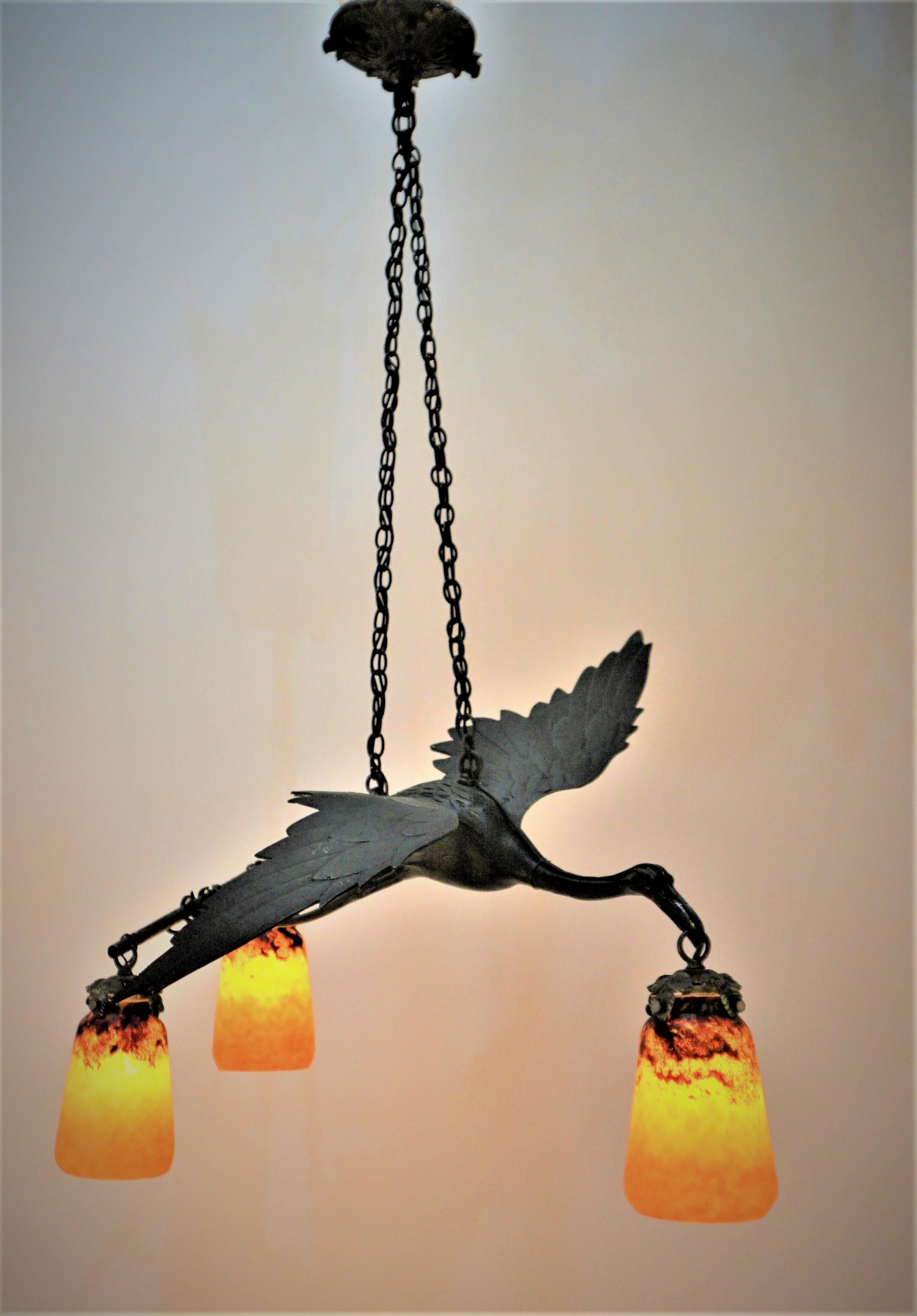 Flying Bronze Bird Chandelier, Art glass by Daum Nancy In Good Condition In Fairfax, VA