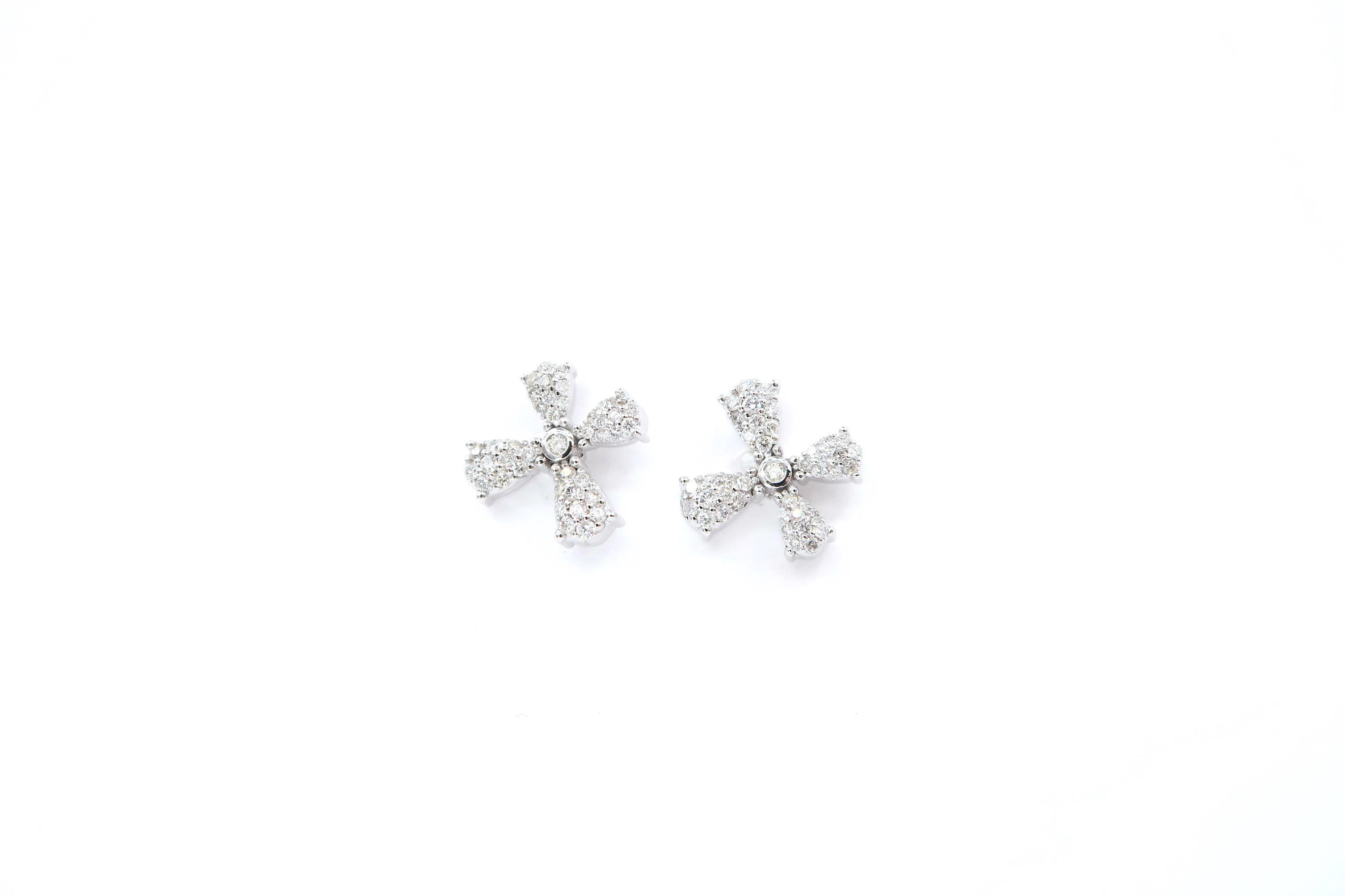 Brilliant Cut Flying Dandelion Seed Diamond 18 Karat White Gold Earrings For Sale