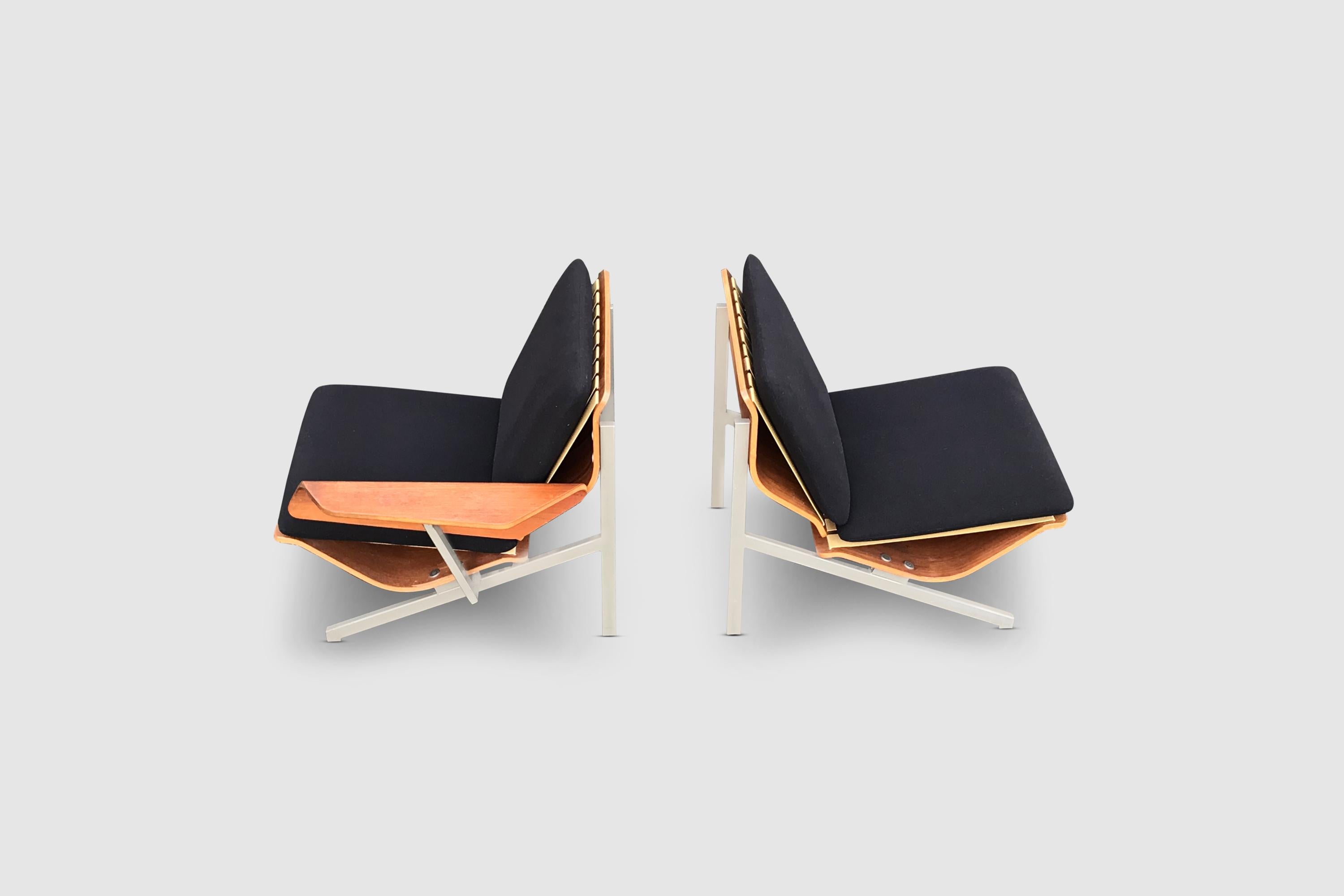 Mid-20th Century FM50 Lounge Chair by Cornelis Zitman for UMS Pastoe 1964, Set of 2 For Sale