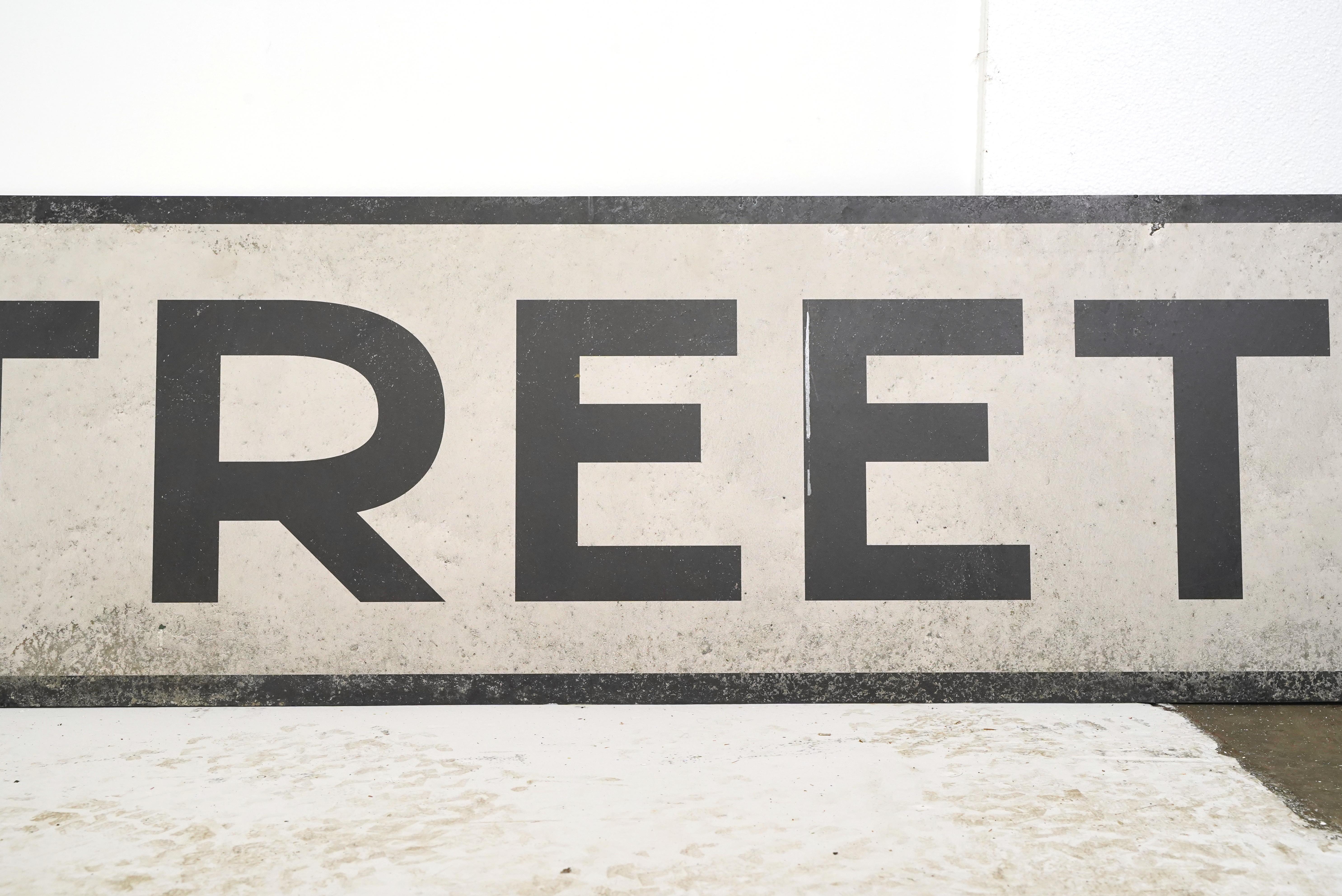 Schaumstoffplatte Delancey Street Film Requisitenschild NYC Subway im Angebot 4