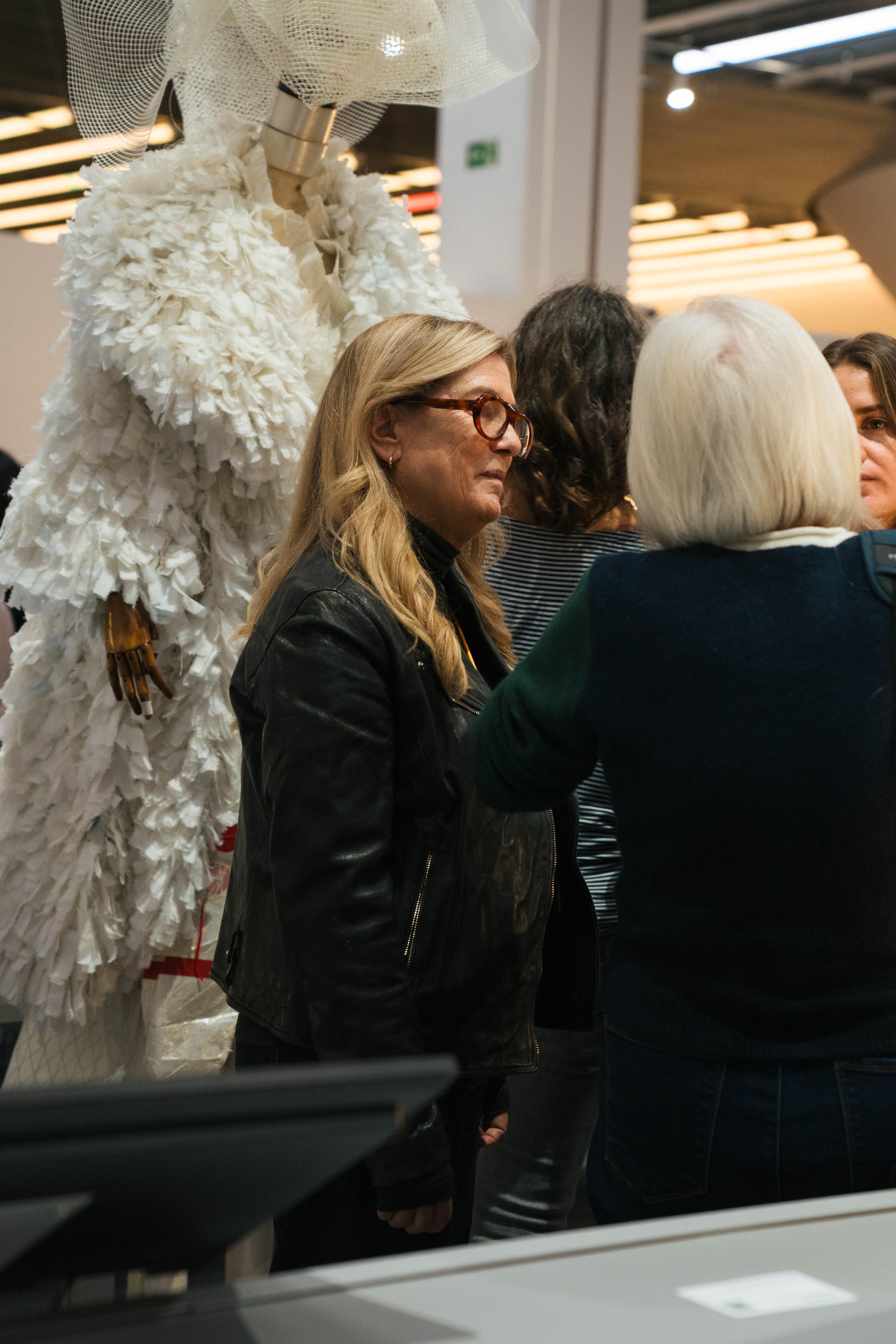 Foco- engobe noir Sculpture en grès réfractaire, Collection Cadaqués en vente 2