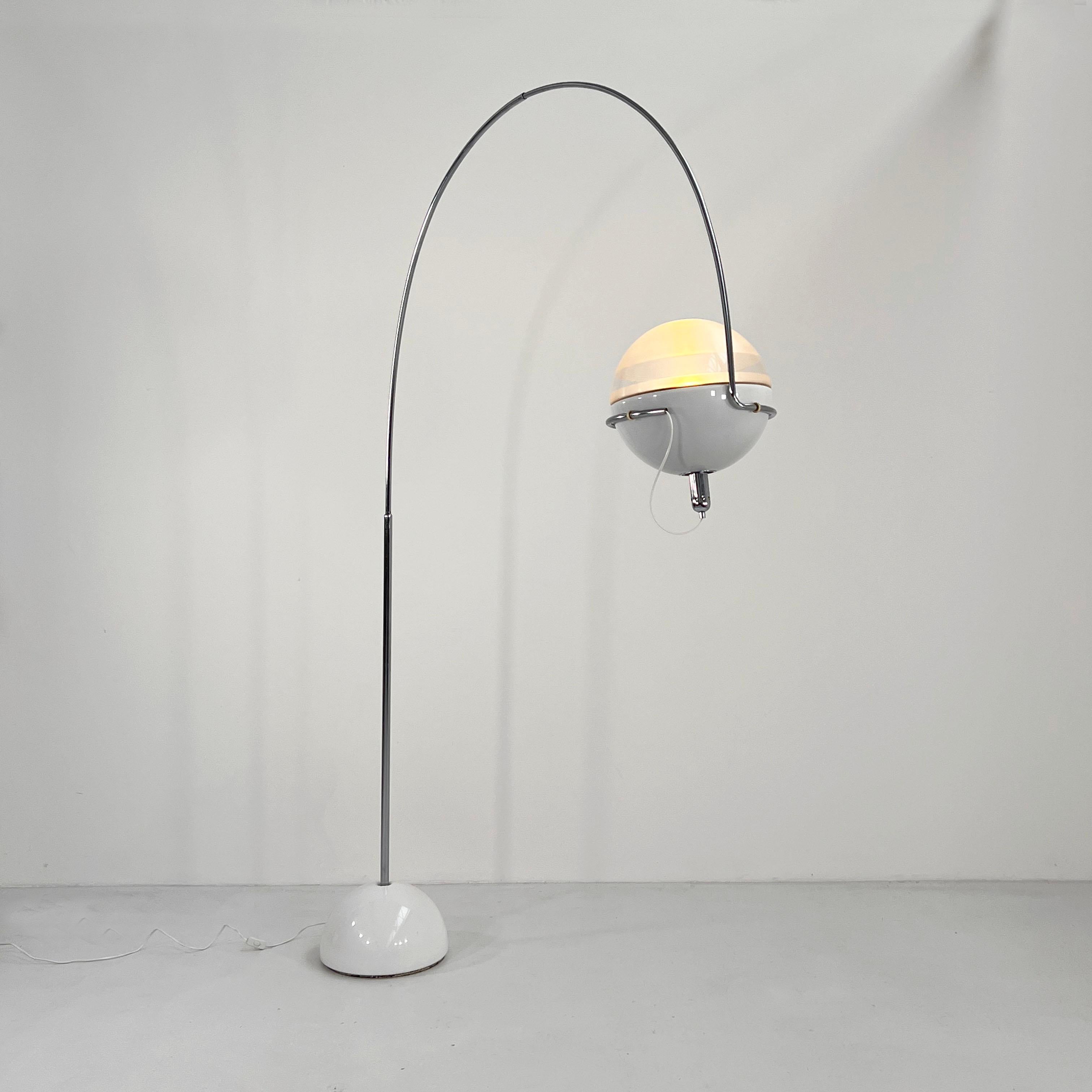 Focus Arc Floor Lamp by Fabio Lenci for Guzzini, 1970s For Sale 4