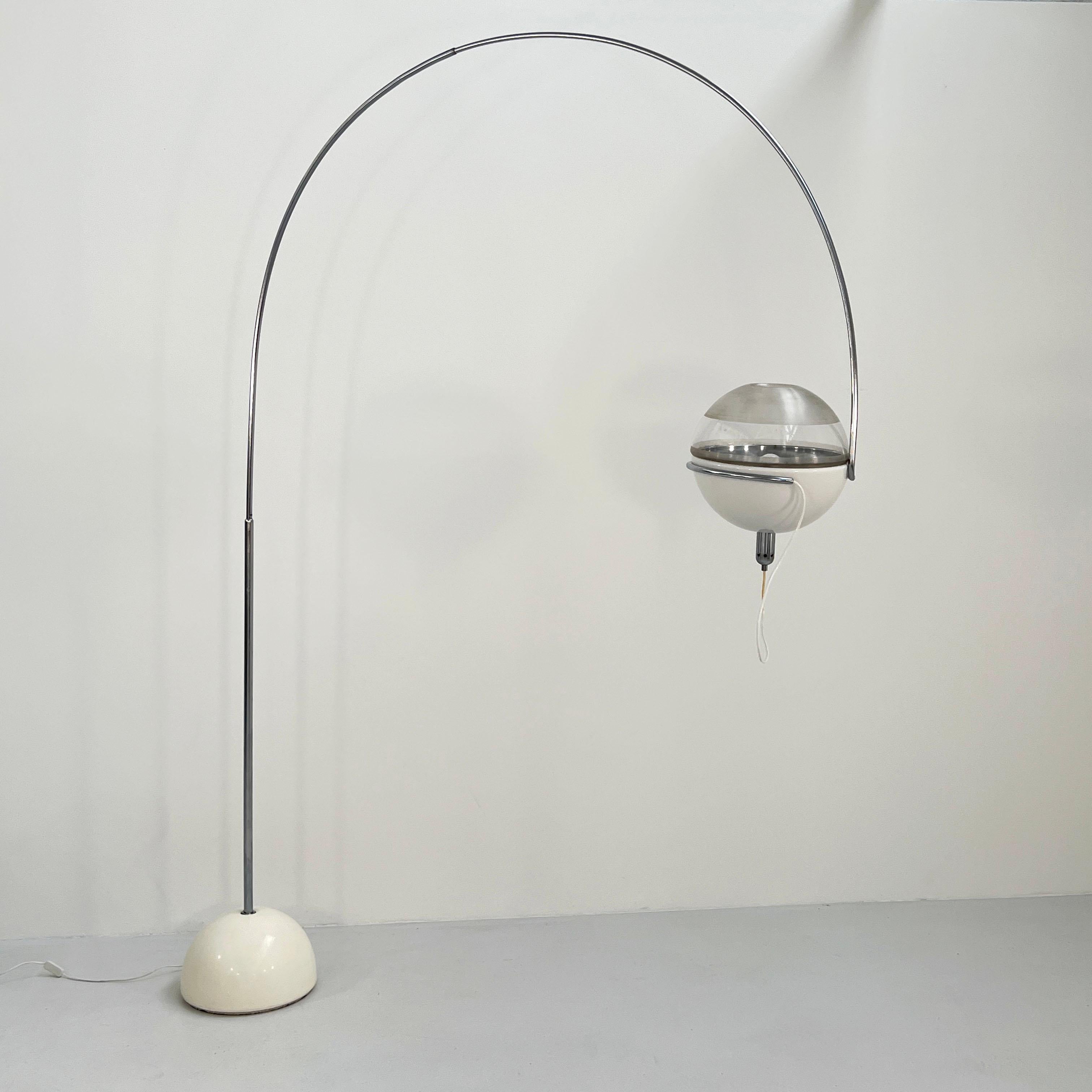 Italian Focus Arc Floor Lamp by Fabio Lenci for Guzzini, 1970s