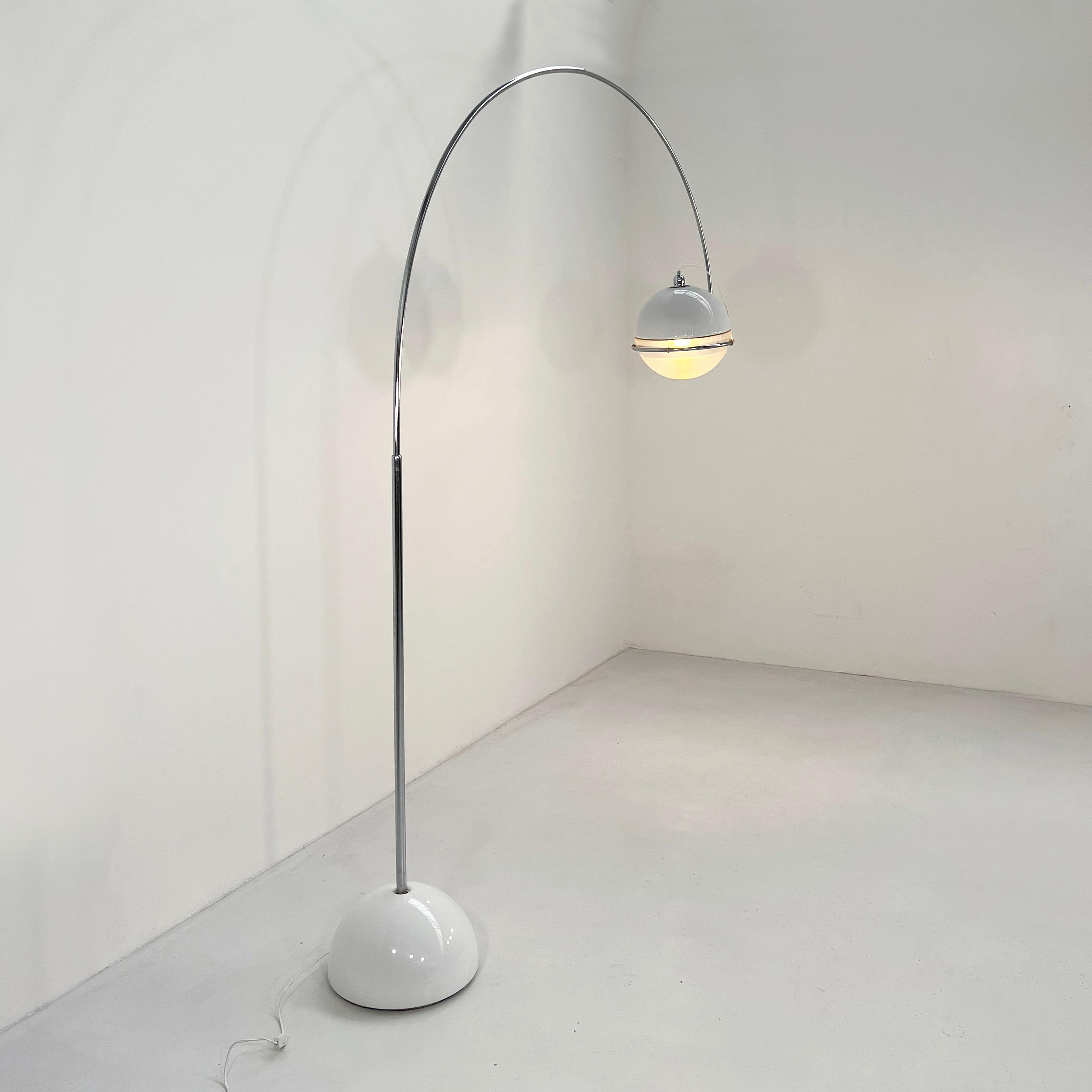 Focus Arc Floor Lamp by Fabio Lenci for Guzzini, 1970s For Sale 1