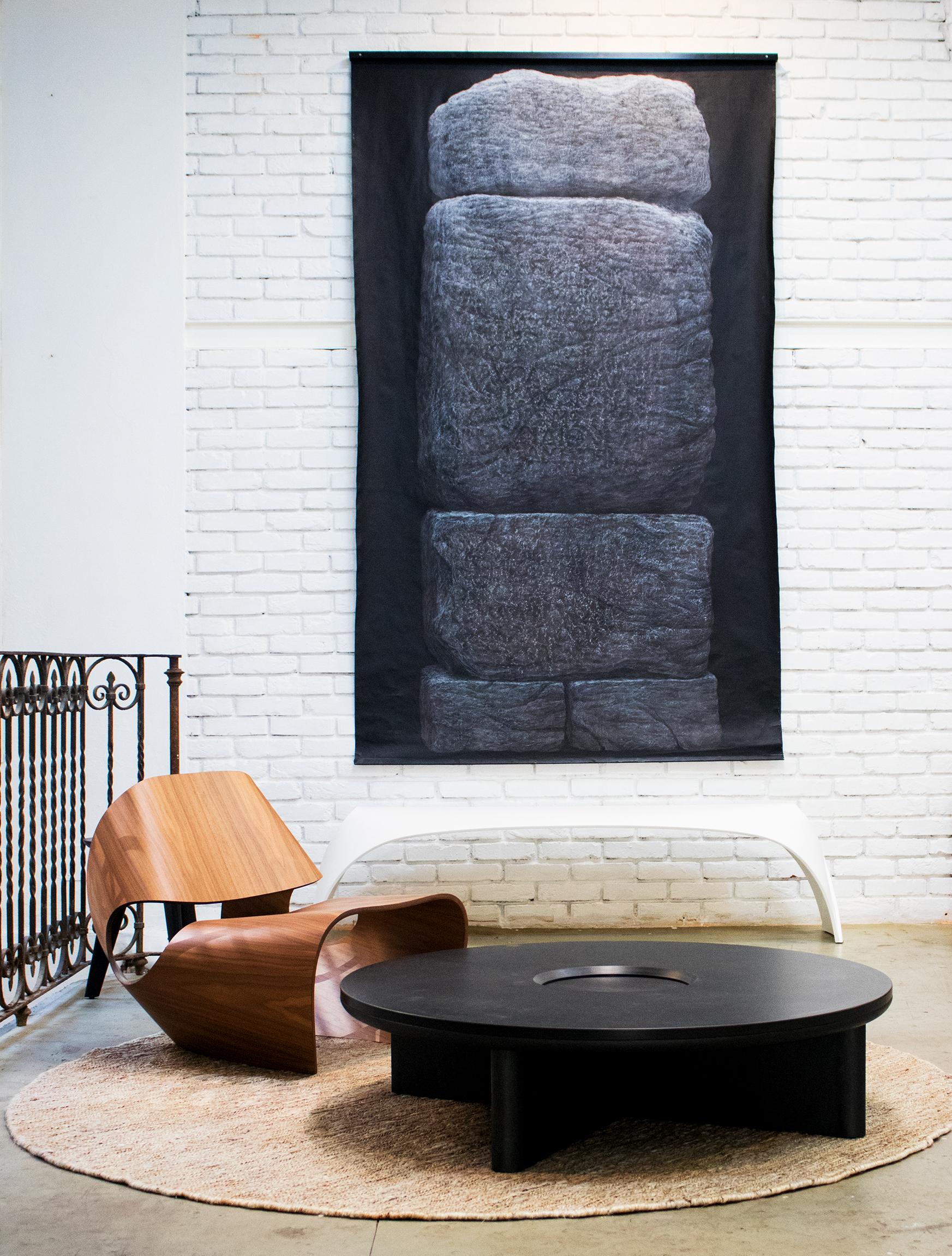 Chêne Focus, grande table basse en chêne noir massif et ardoise galloise par Made in Ratio en vente
