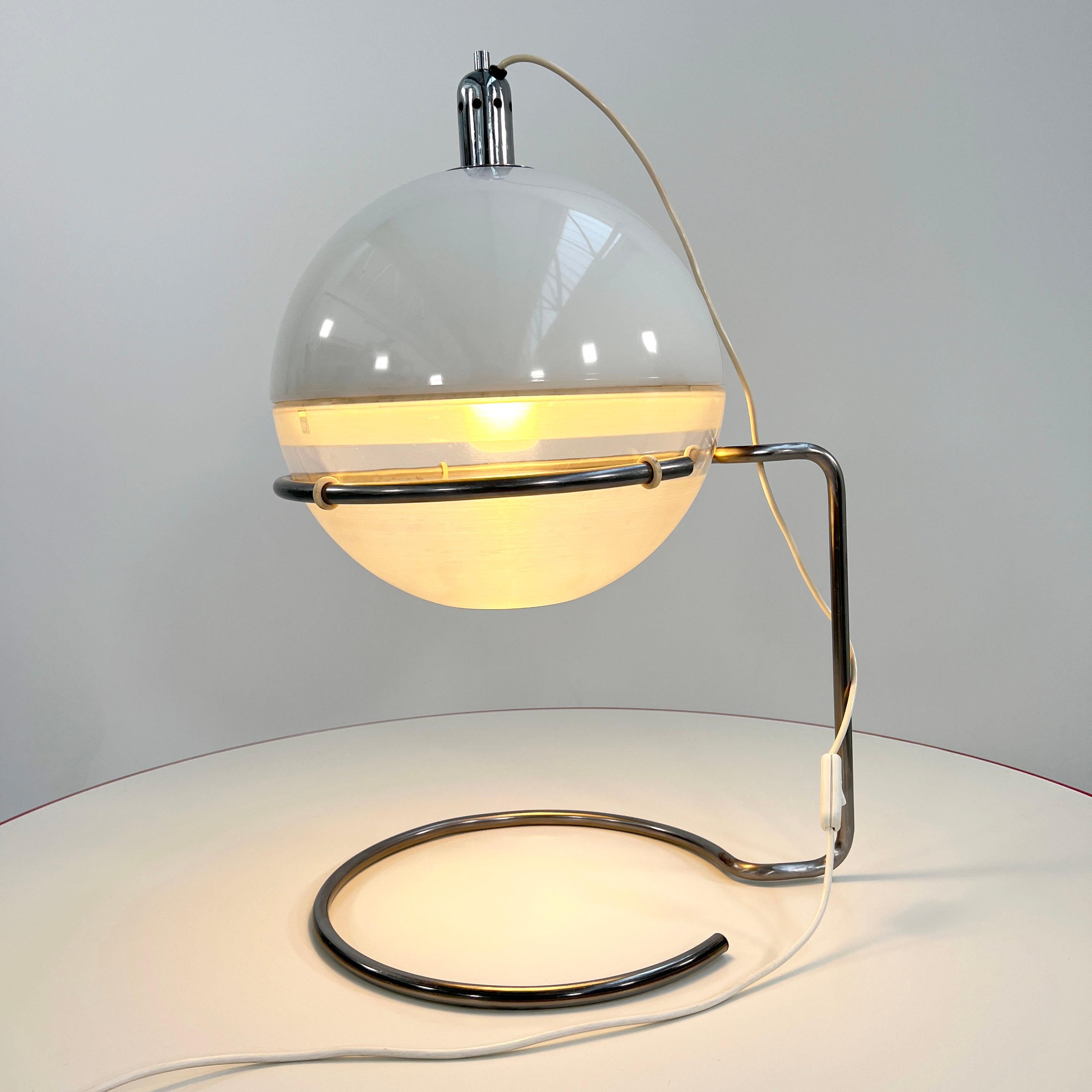 Focus Table Lamp by Fabio Lenci for Guzzini, 1970s For Sale 2