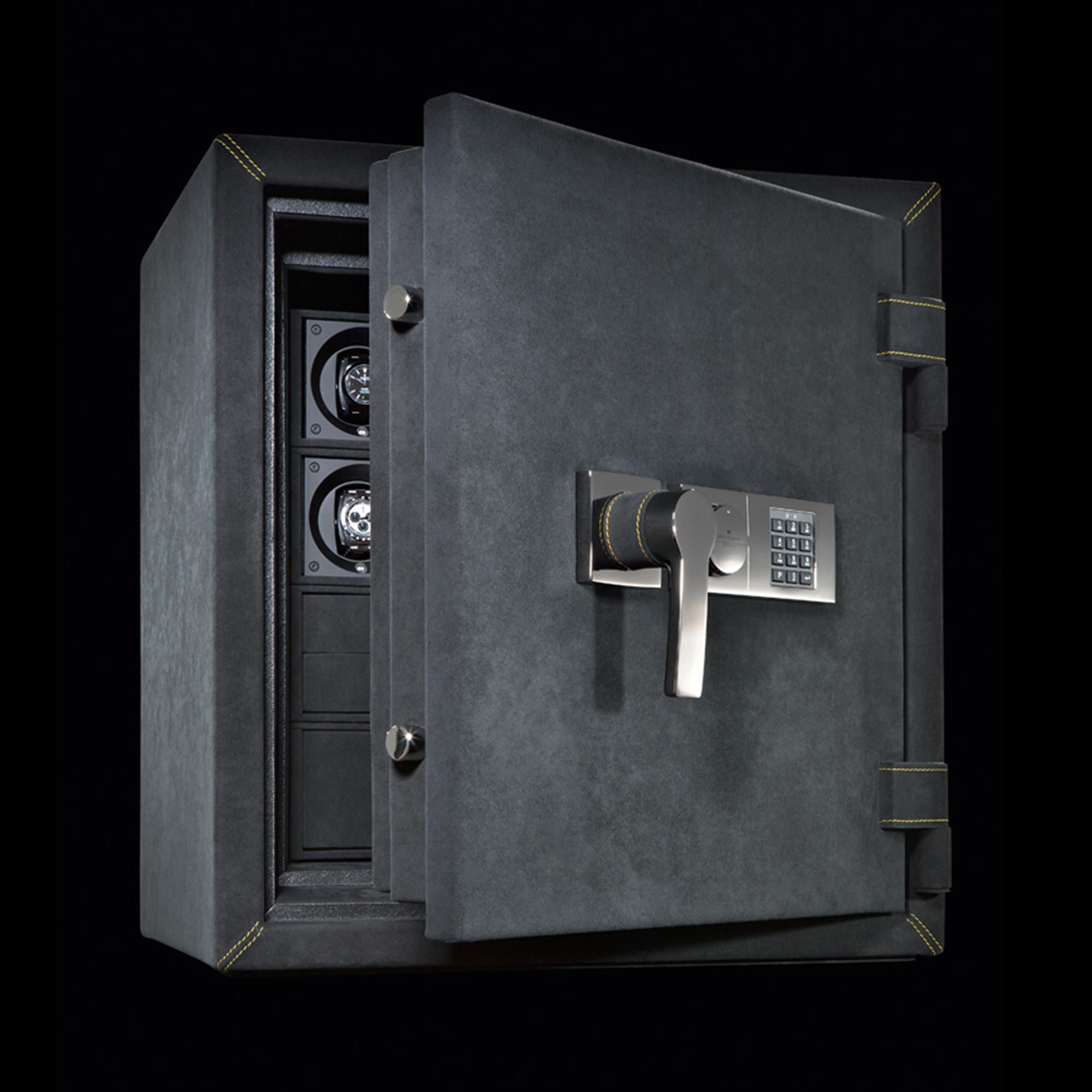 Leather Focusline Luxury Safe by Döttling For Sale