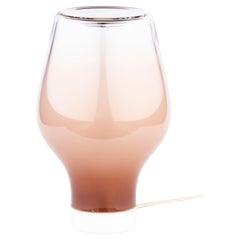 Zeitgenössische moderne Tischlampe aus mundgeblasenem Glas