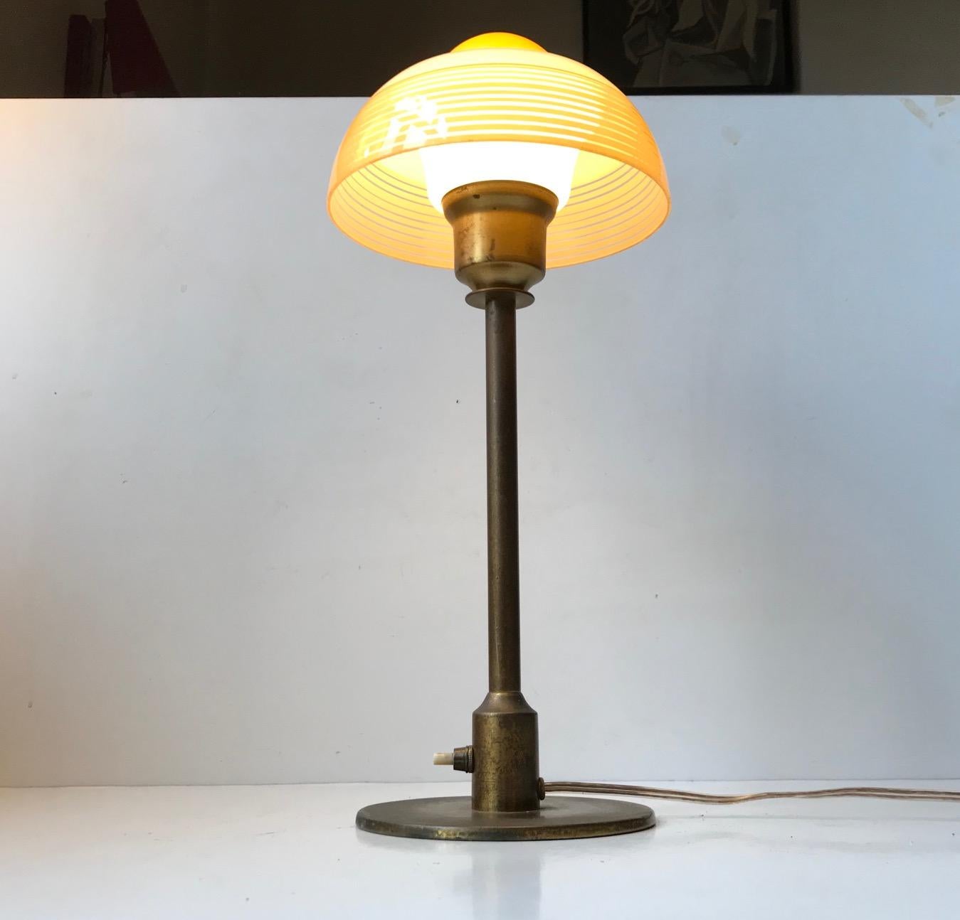Lampe de bureau Art déco Fog & Morup « Le œuf de maïs », années 1930 en vente 3