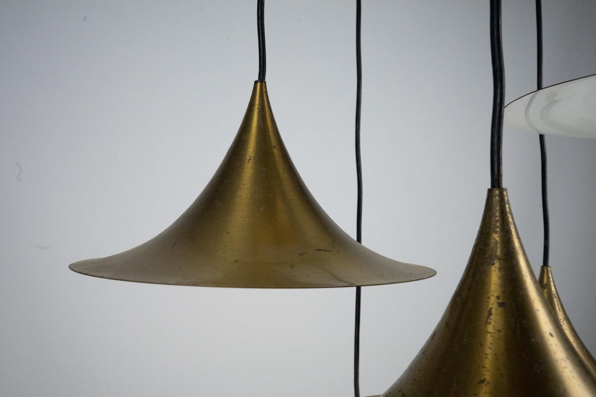 Fog & Morup, Midcentury Brass Pendant with Five Pendant Drops. Danmark, 1960s For Sale 8