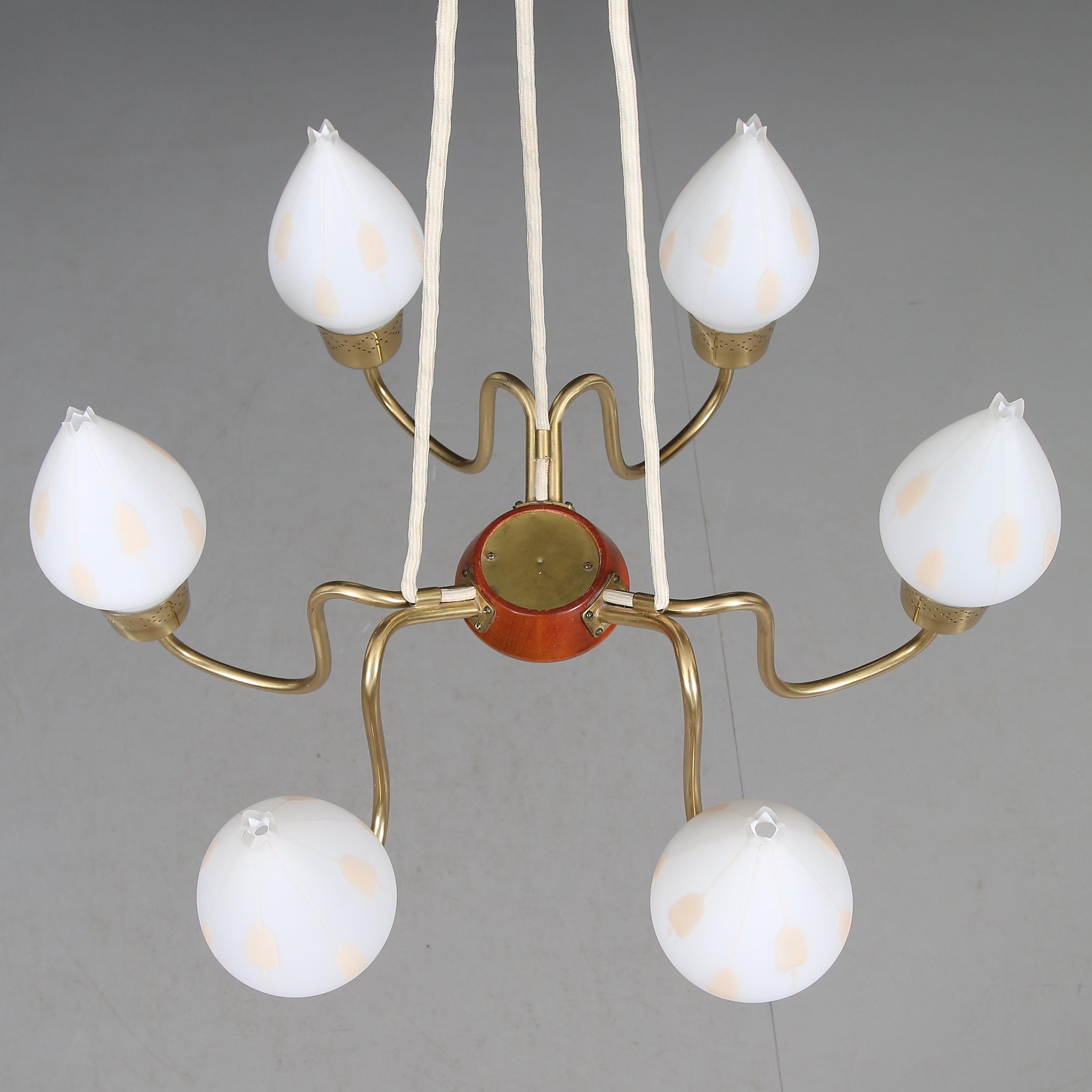 Fog & Mørup Brass Chandelier with Opaline Glass Shades In Good Condition For Sale In Vienna, AT