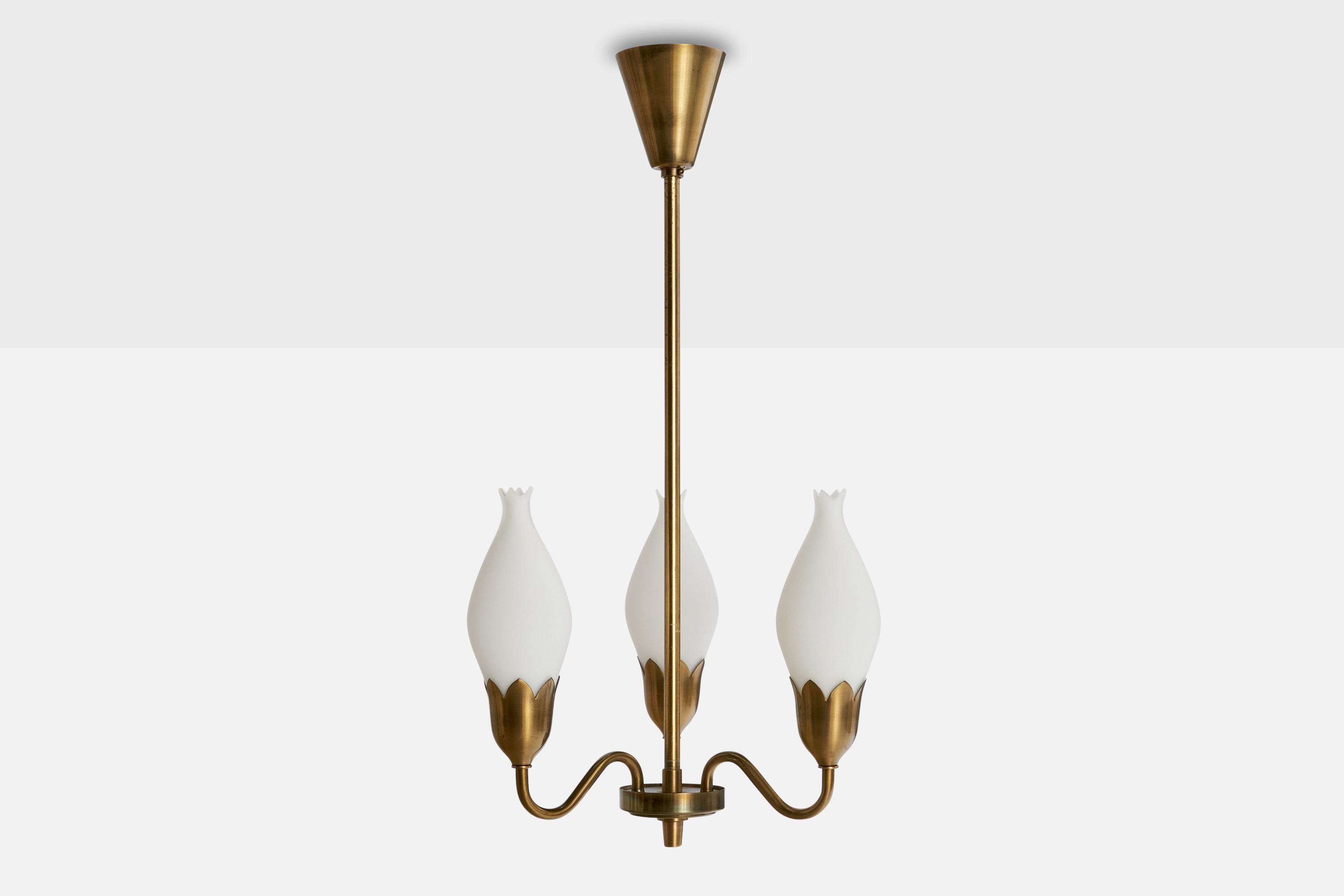 Scandinavo moderno Fog & Mørup, Lampadario, Ottone, Vetro, Danimarca, anni '1950 in vendita