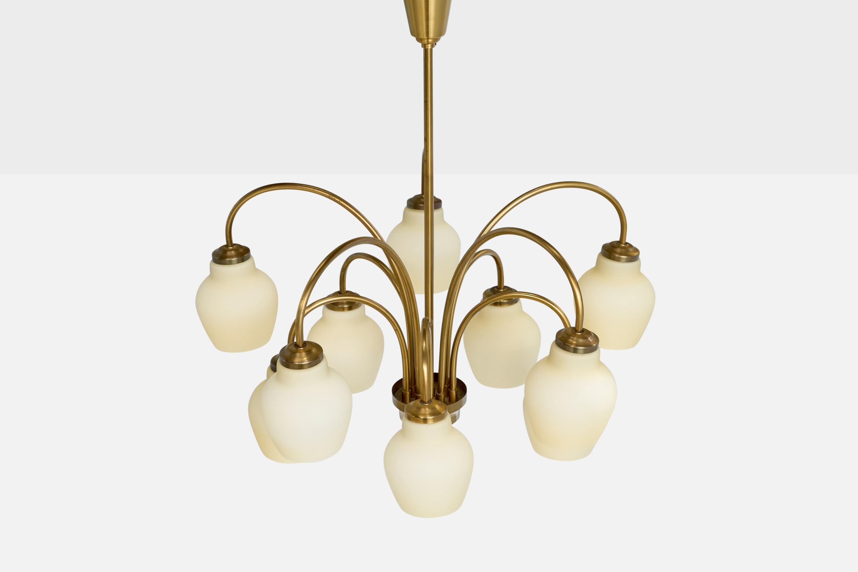Fog & Mørup, Lampadario, Ottone, Vetro, Danimarca, anni '1950 In condizioni buone in vendita a High Point, NC
