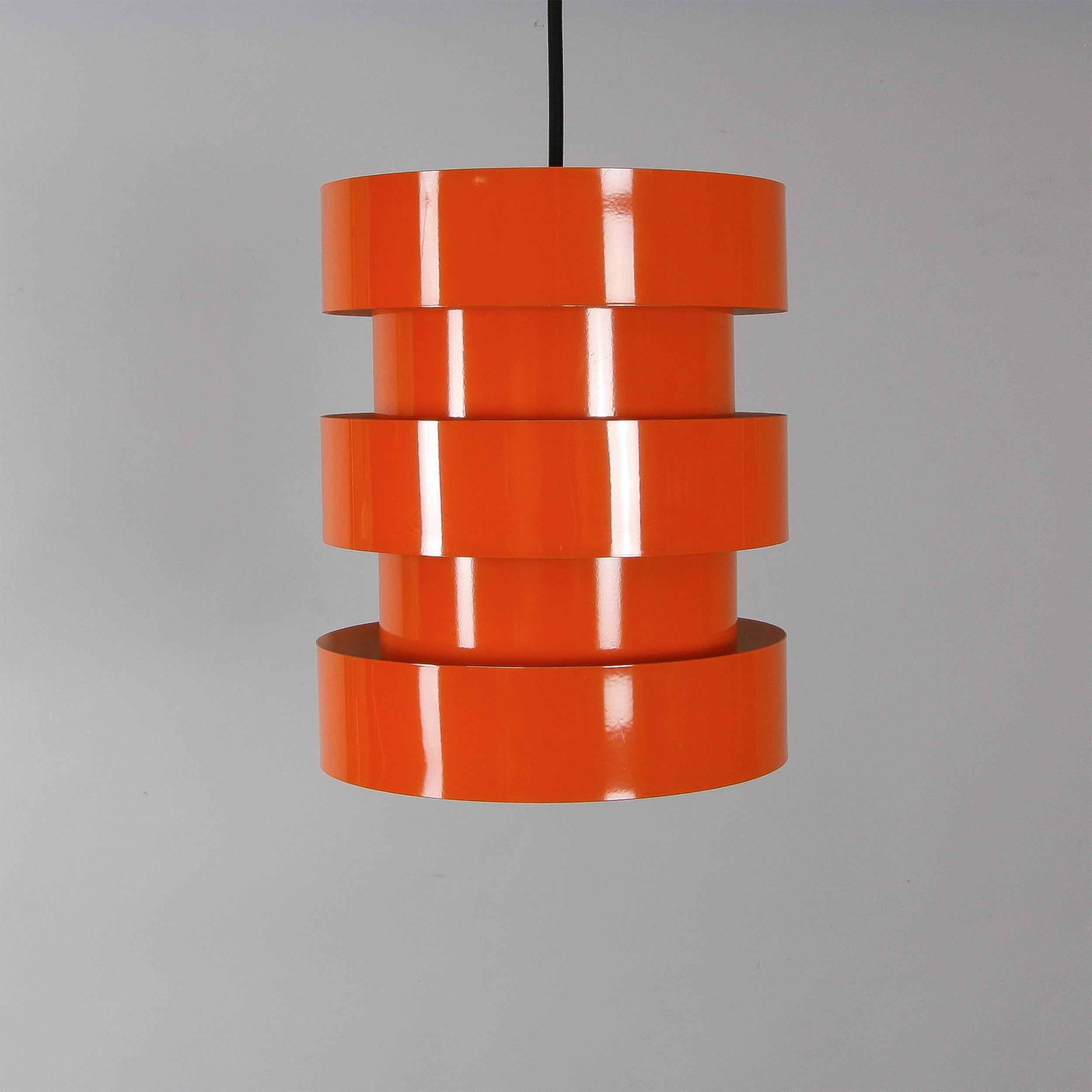 Fog & Mørup orange metal pendant similar to the Eiffel pendant. Very rare in orange. Jo Hammerborg, Denmark, 1960s.