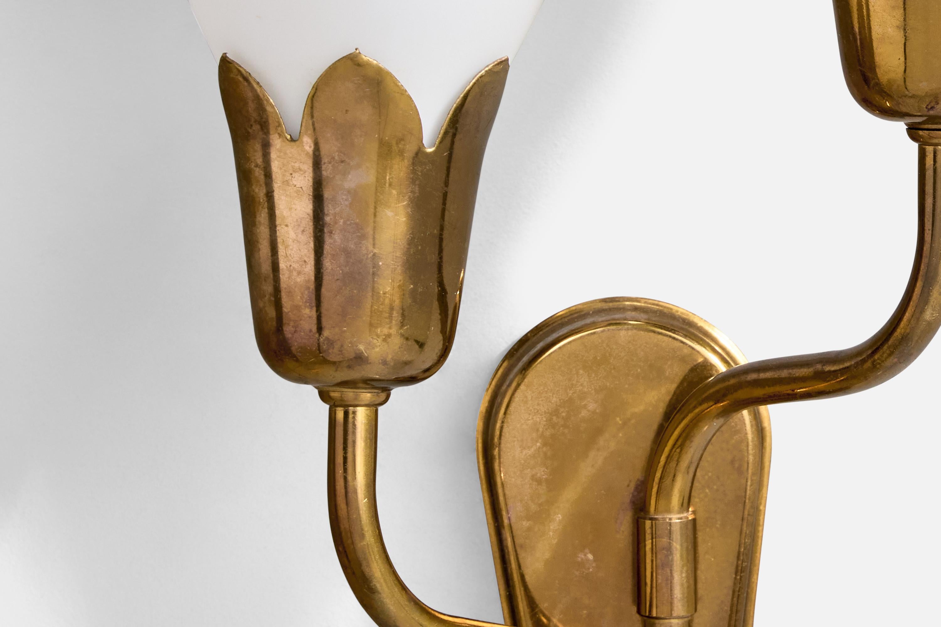 Mid-20th Century Fog & Mørup, Wall Light, Brass, Glass, Denmark, 1950s For Sale